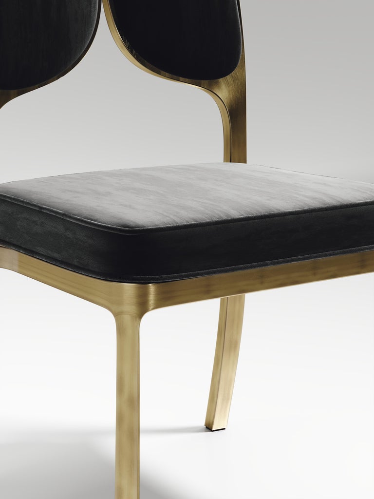 https://a.1stdibscdn.com/upholstered-dining-chair-with-bronze-patina-brass-details-by-ry-augousti-for-sale-picture-19/f_45491/f_320580421672901052620/CH38_VL1_10_master.jpg?width=768