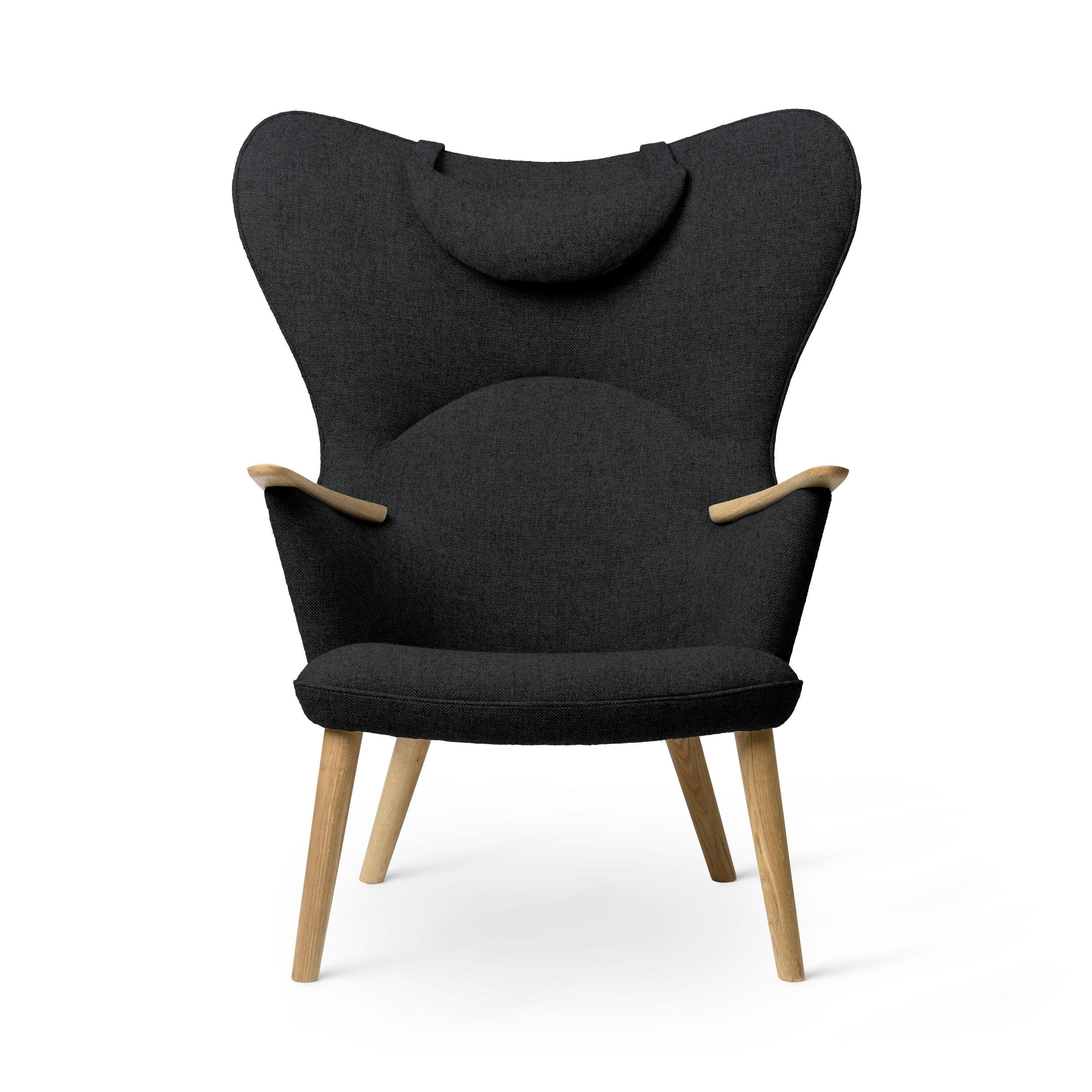 https://a.1stdibscdn.com/hans-j-wegner-ch78-mama-bear-chair-in-oak-for-carl-hansen-son-for-sale-picture-10/f_14472/f_438023521740526117742/CH78_oak_oil_fiord0191_CU_CH78_fiord0191_front_large_master.jpg