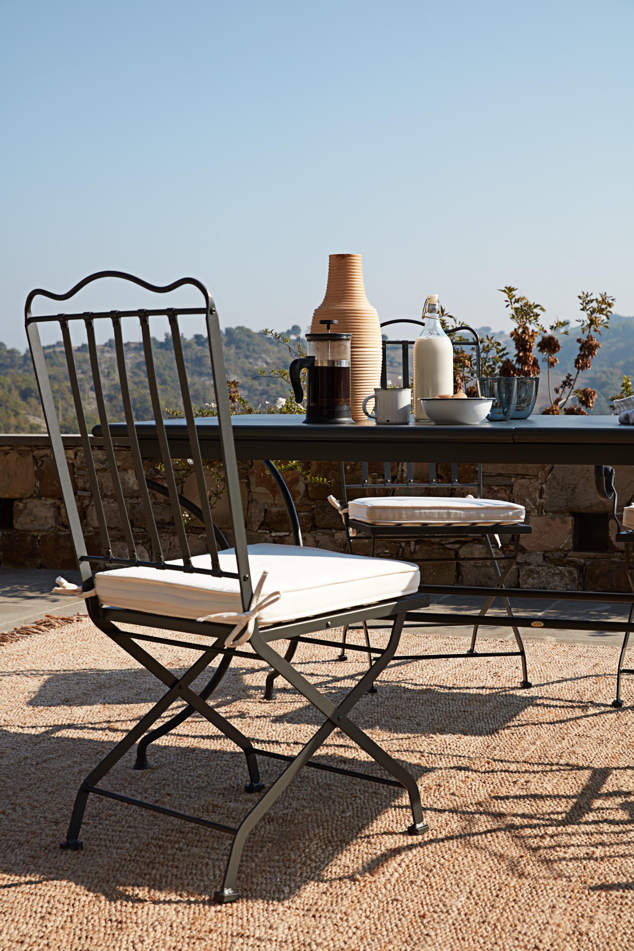 https://a.1stdibscdn.com/unopiu-toscana-chair-outdoor-collection-for-sale-picture-5/f_16392/f_356502521691687664673/CHAIR_2__master.jpg