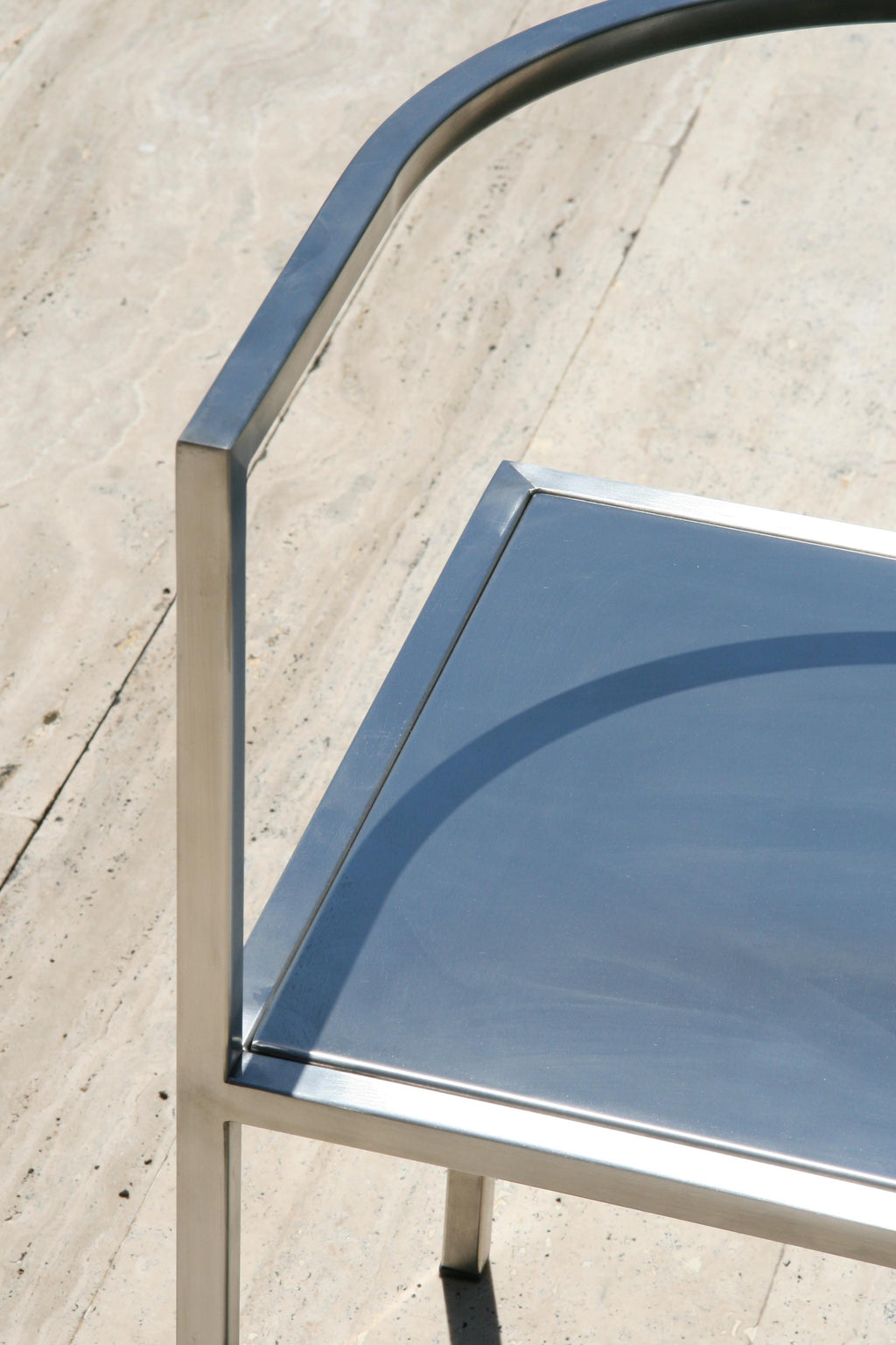 https://a.1stdibscdn.com/21st-century-modern-macka-bench-stainless-steel-structure-upholstery-for-sale-picture-4/f_69622/f_412924521725131545105/CHAIR_detail_master.JPG
