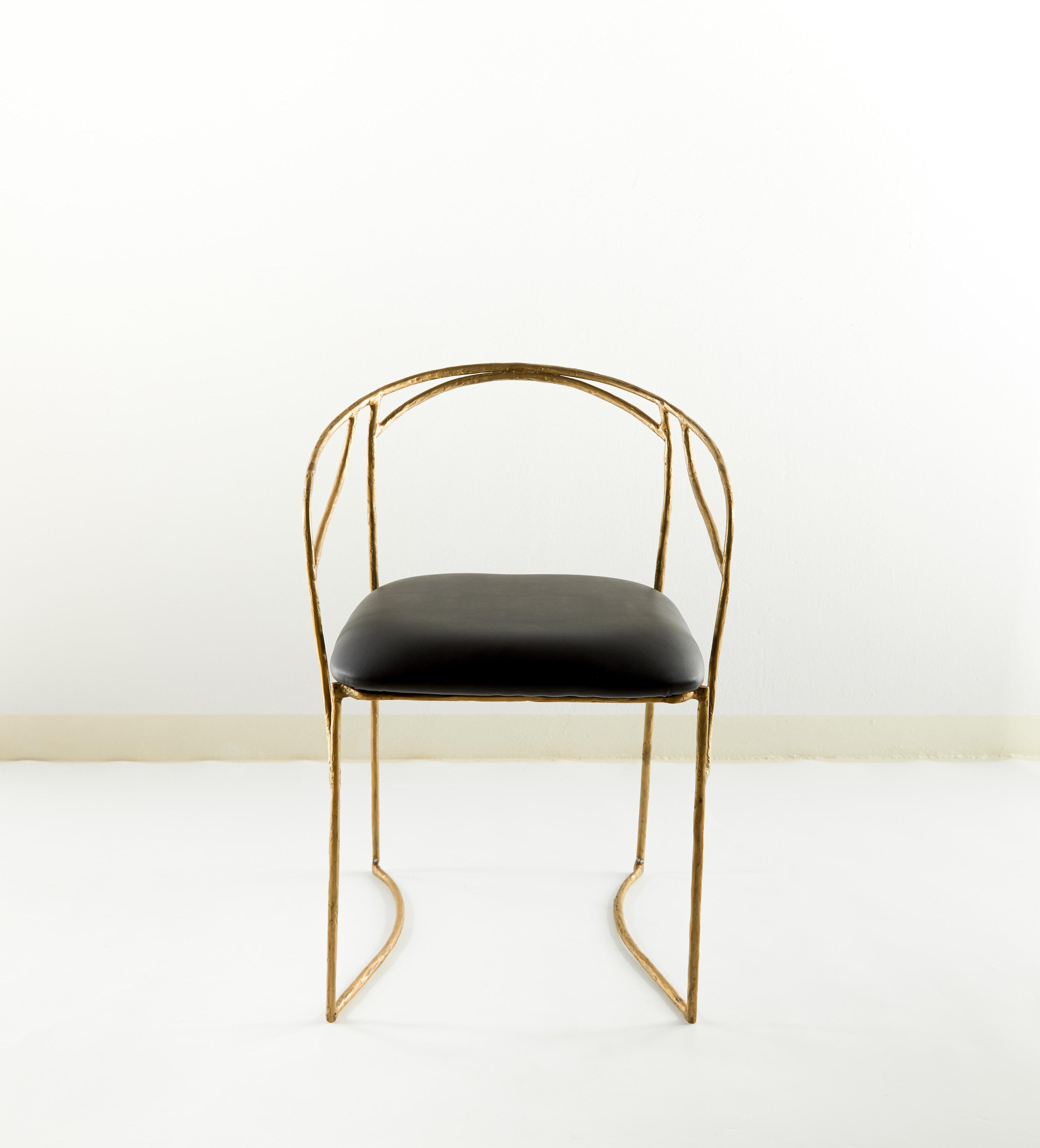 https://a.1stdibscdn.com/handsculpted-brass-chair-masaya-for-sale-picture-2/f_12192/f_338542621681756896002/CHAMBER_CHAIR_1_M0052__master.jpg