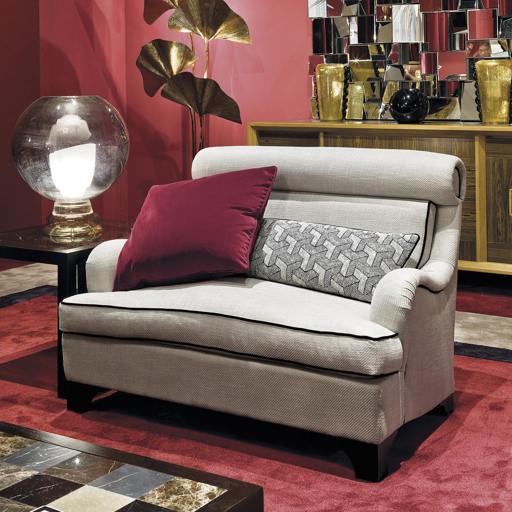 https://a.1stdibscdn.com/georgette-armchair-by-chiara-provasi-for-sale-picture-2/f_17062/f_175074611578500238848/CHIAMB_011_B20180321_1539_xxjsg4_master.jpg