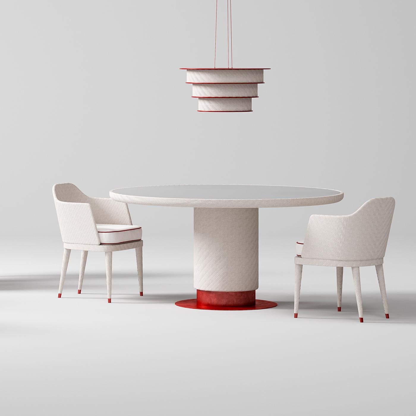 https://a.1stdibscdn.com/white-round-dining-table-for-sale-picture-2/f_17062/f_175610711578934056260/CIPRPI_111_A20190510_7_1l9i5rw_master.jpg