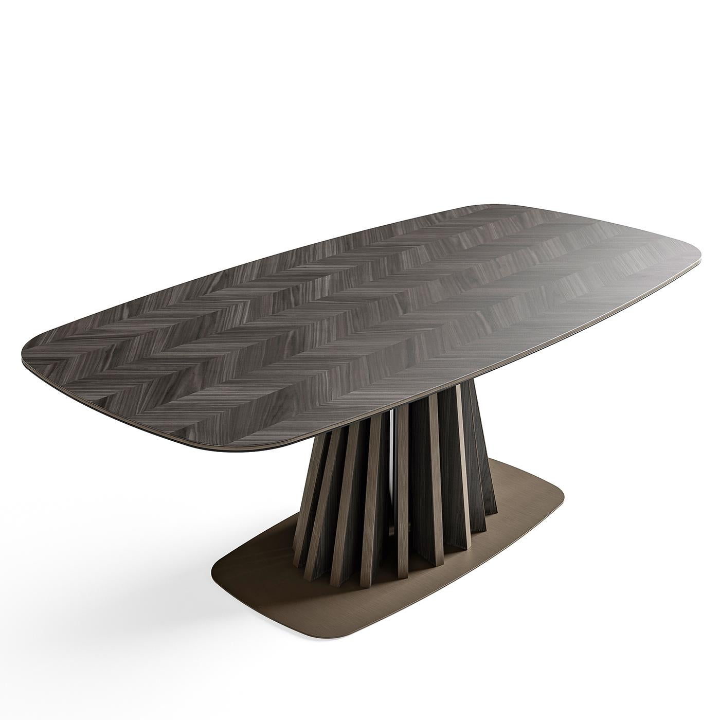https://a.1stdibscdn.com/dark-rectangular-dining-table-for-sale-picture-4/f_17062/f_175593911578927698687/CIPRPI_130_A20190705_7_i2ak0k_master.jpg