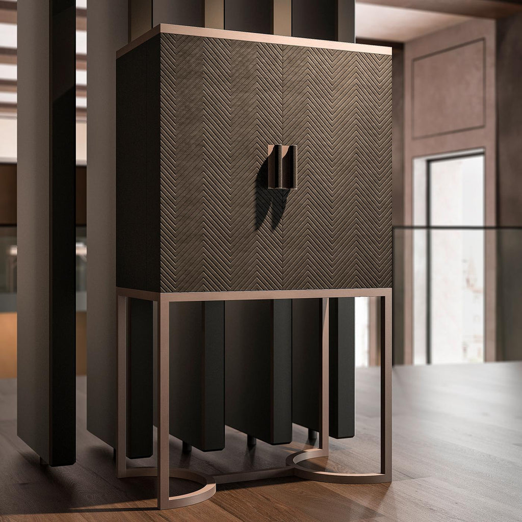https://a.1stdibscdn.com/dragonfly-bar-cabinet-for-sale-picture-2/f_17062/f_167577511572966590960/CIPRPI_154_A20190705_7_1mafy6e_master.jpg