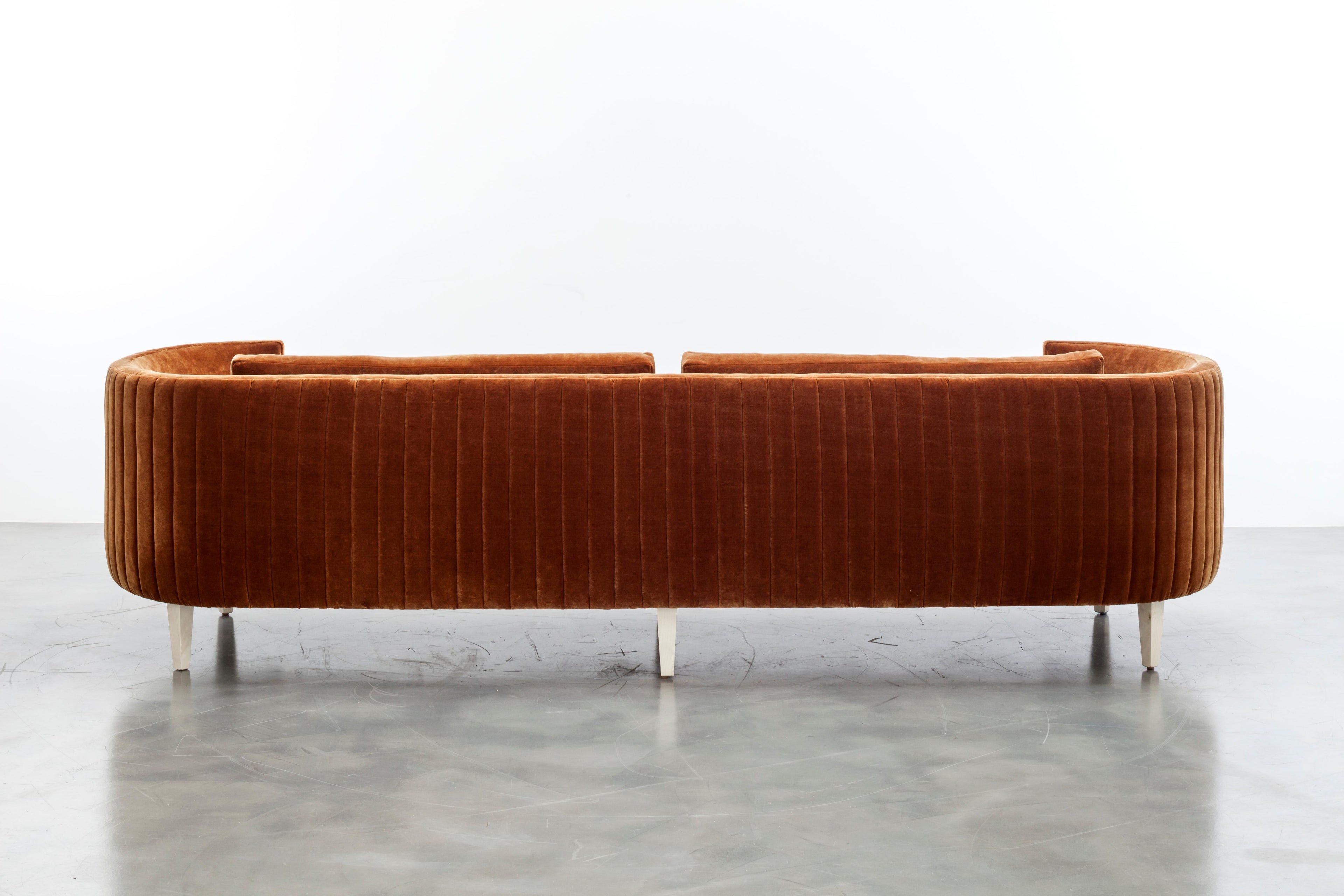 https://a.1stdibscdn.com/clarisse-sofa-for-sale-picture-5/f_33283/f_94672031583259103071/CLARISSE_SOFA_BRONZE_3_master.jpg