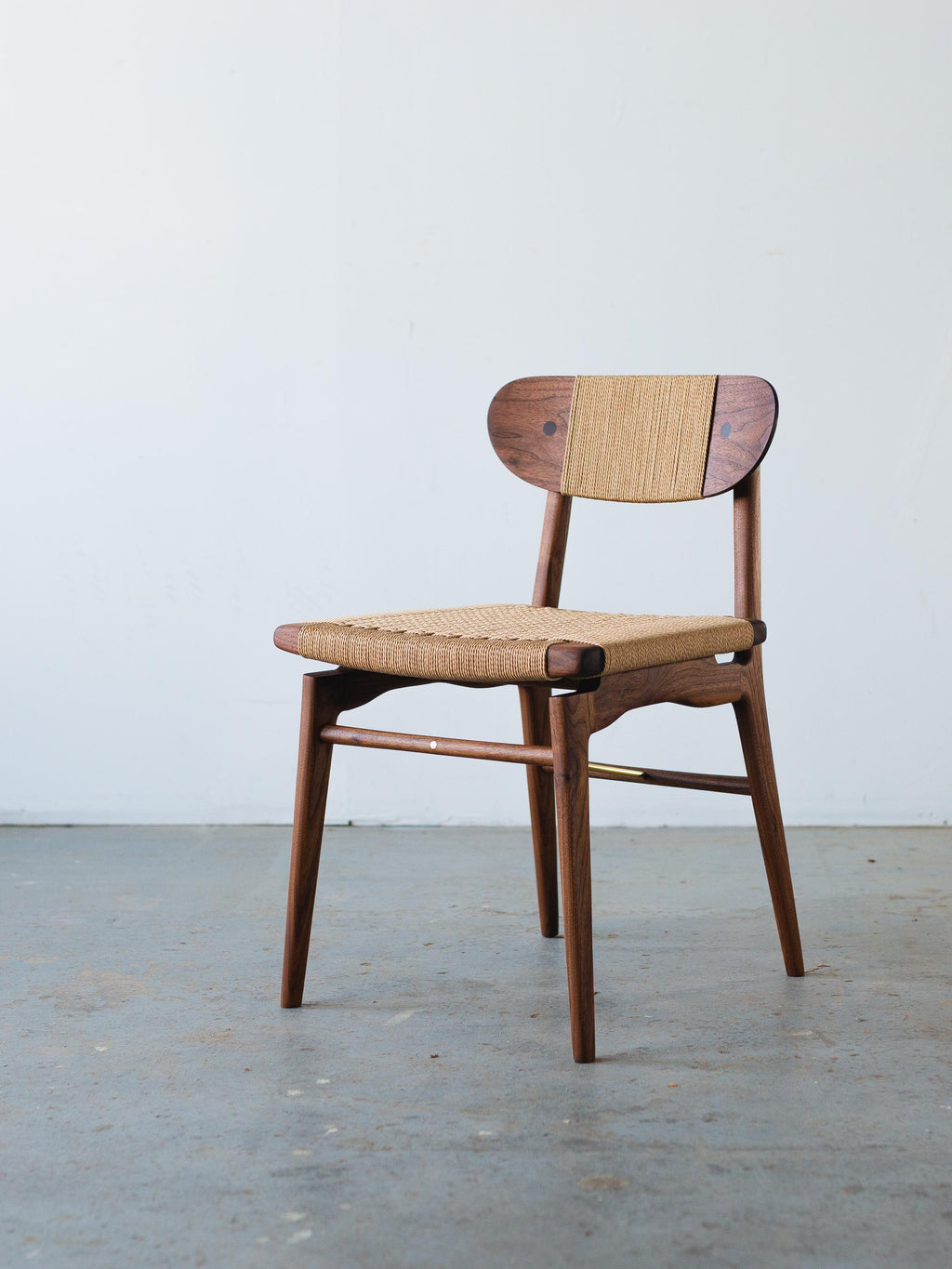 https://a.1stdibscdn.com/brine-chair-by-common-species-for-sale-picture-2/f_74122/f_489923021772121850397/CMSP3573_master.jpg