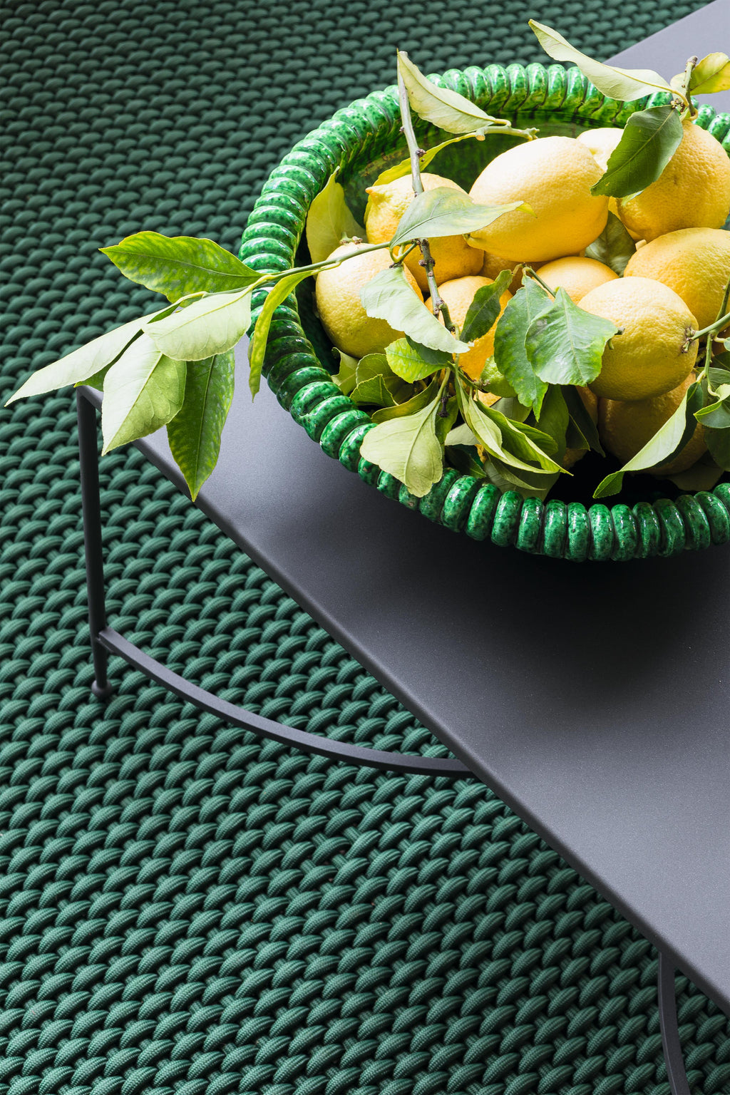 https://a.1stdibscdn.com/unopiu-toscana-table-outdoor-collection-for-sale-picture-9/f_16392/f_356501021691687138378/COFFE_TABLE_DETAIL_master.jpg