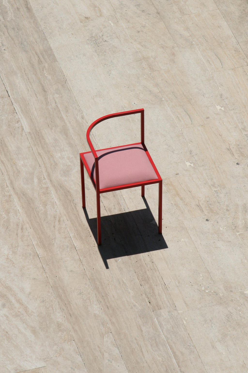 https://a.1stdibscdn.com/21st-century-modern-macka-corner-chair-powder-coated-structure-upholstery-for-sale-picture-4/f_69622/f_404775021720121670596/CORNER_master.jpg
