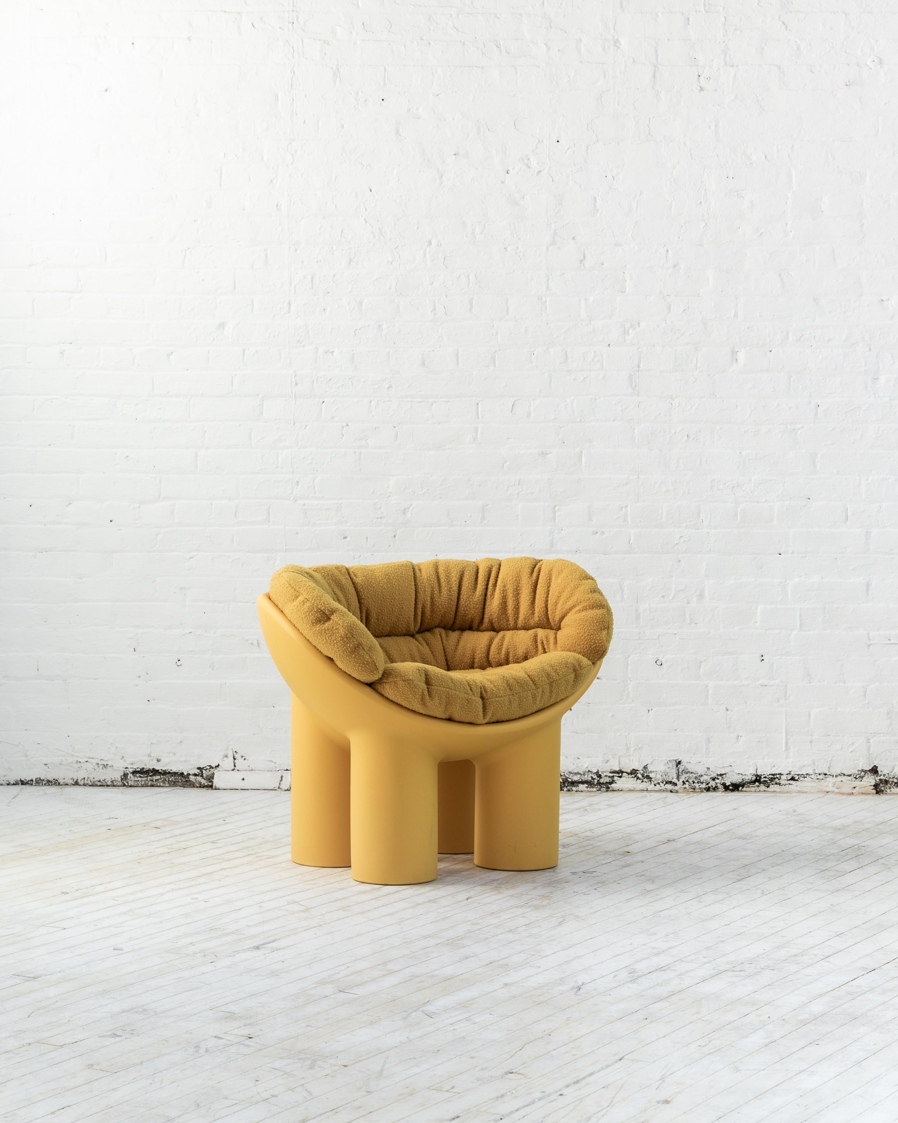 https://a.1stdibscdn.com/roly-poly-x-casentino-armchair-in-yellow-with-cushion-by-faye-toogood-for-sale-picture-2/f_16392/f_219791021609602044235/CR_20201206_1770_1__master.jpg