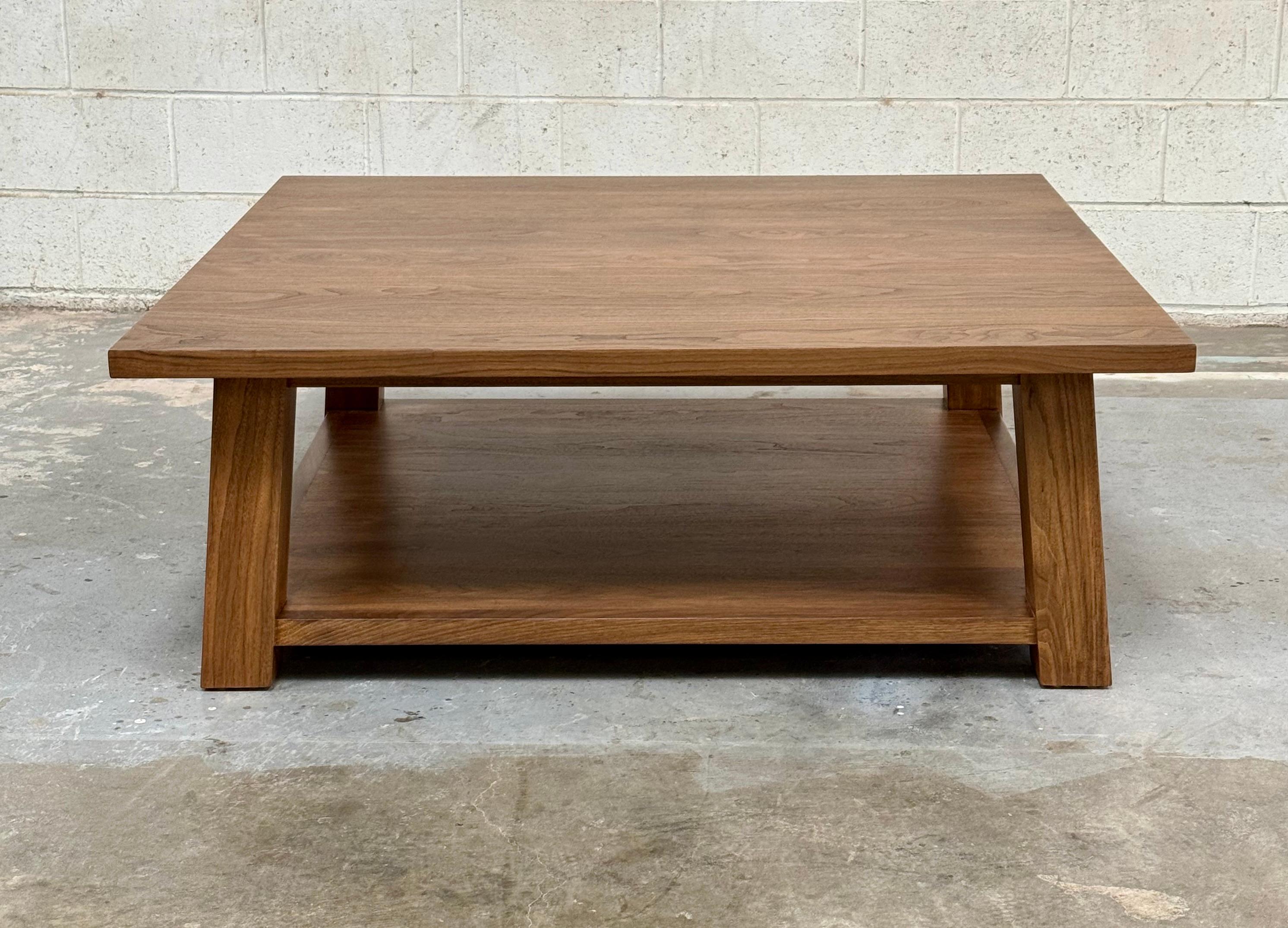 https://a.1stdibscdn.com/custom-klara-coffee-table-in-walnut-by-petersen-antiques-for-sale-picture-4/f_8065/f_432685821737485281675/CR_2_master.jpg
