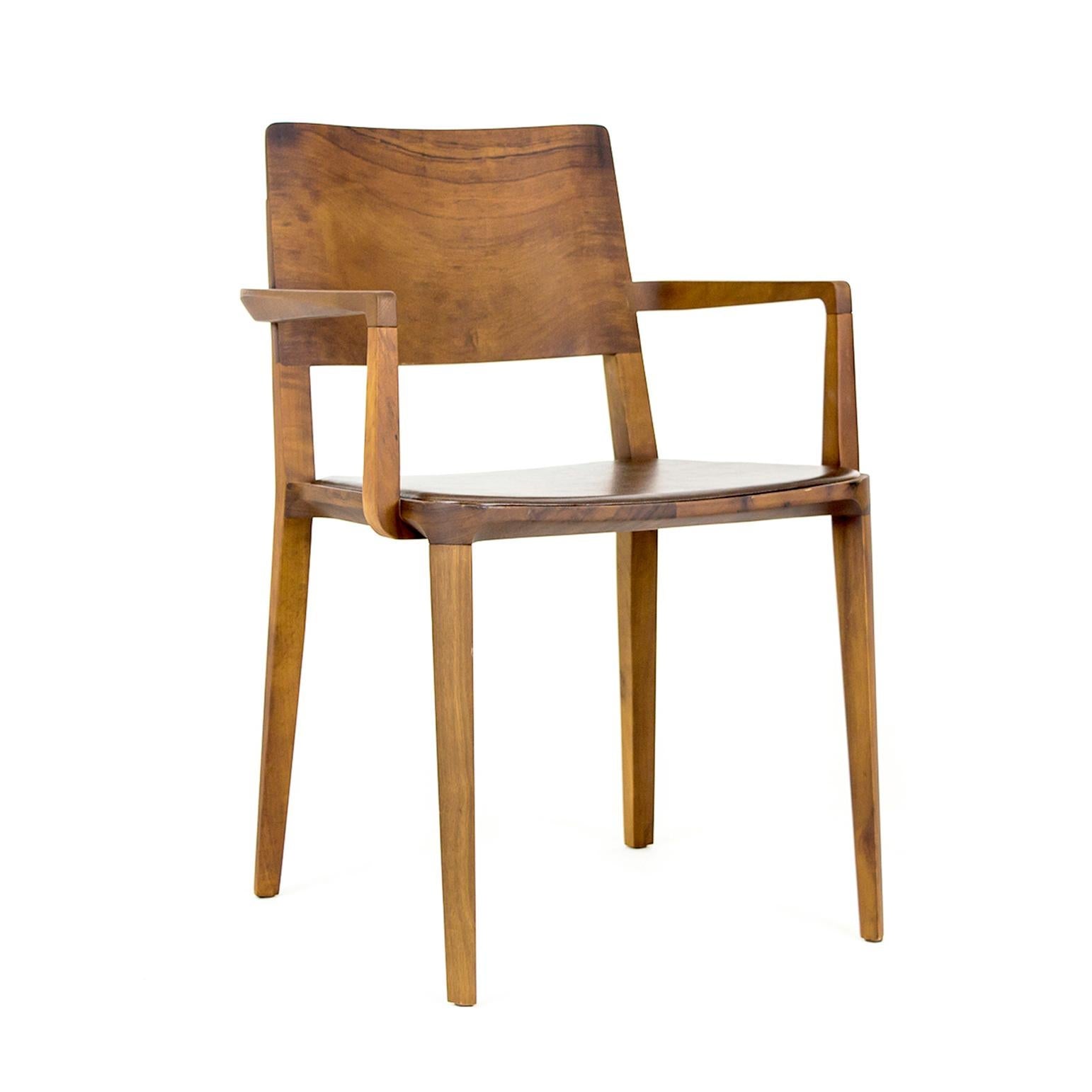 https://a.1stdibscdn.com/minimalist-chair-in-black-imbuia-hardwood-limited-edition-without-arms-for-sale-picture-10/f_35593/f_132037711546635447248/Cadeira_Evo_com_bra_o_Imbuia_Tape_ada_3__master.jpg