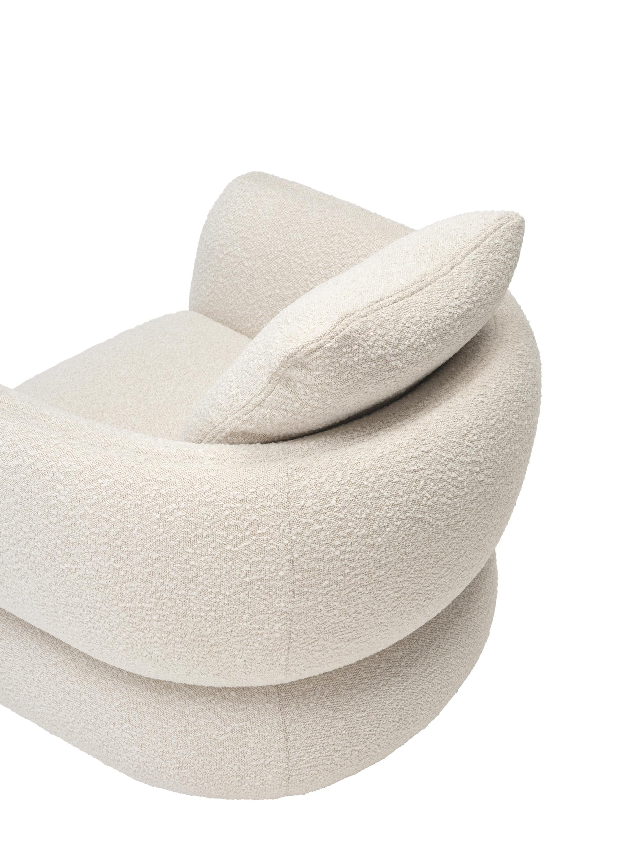 https://a.1stdibscdn.com/bellagio-lounge-chair-for-sale-picture-3/f_52952/f_312748821668189494832/Cadeirao_BELLAGIO_2596_master.jpg