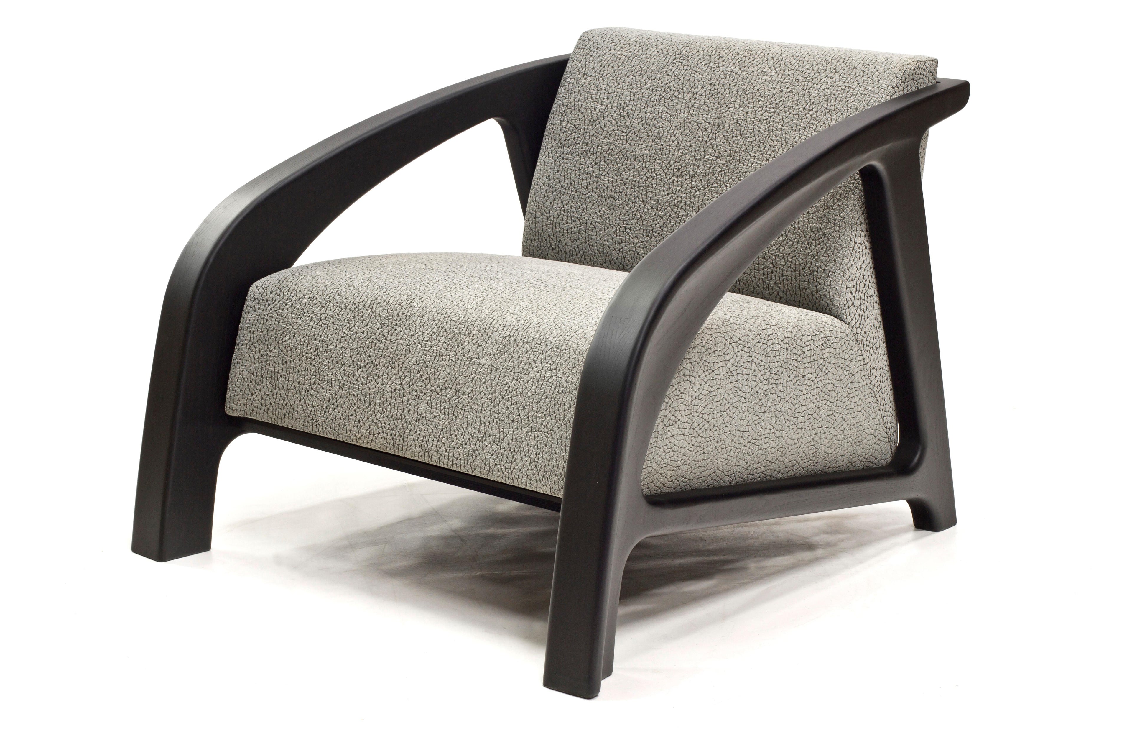 https://a.1stdibscdn.com/cambre-lounge-chair-for-sale-picture-2/f_24783/1552680768186/Camber_V2_14_FINAL_master.jpg