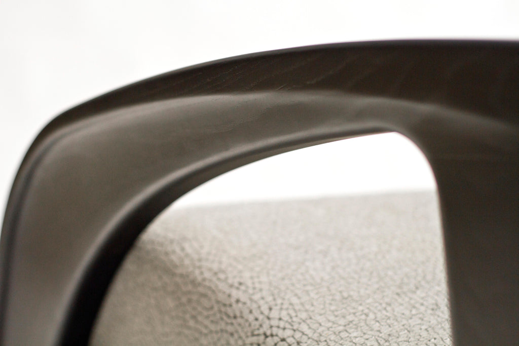 https://a.1stdibscdn.com/cambre-lounge-chair-for-sale-picture-7/f_24783/1552680785076/Camber_V2_30_FINAL_master.jpg