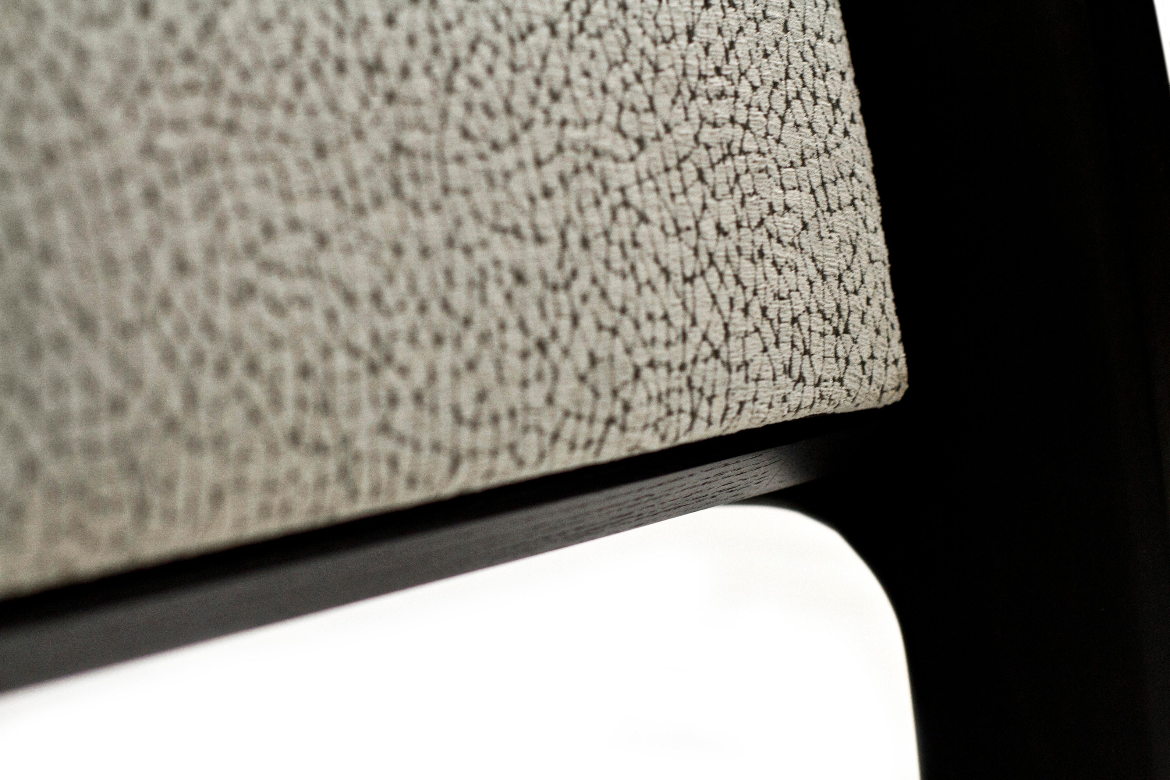 https://a.1stdibscdn.com/cambre-lounge-chair-for-sale-picture-9/f_24783/f_140283521552680899067/Camber_V2_56_FINAL_master.jpg