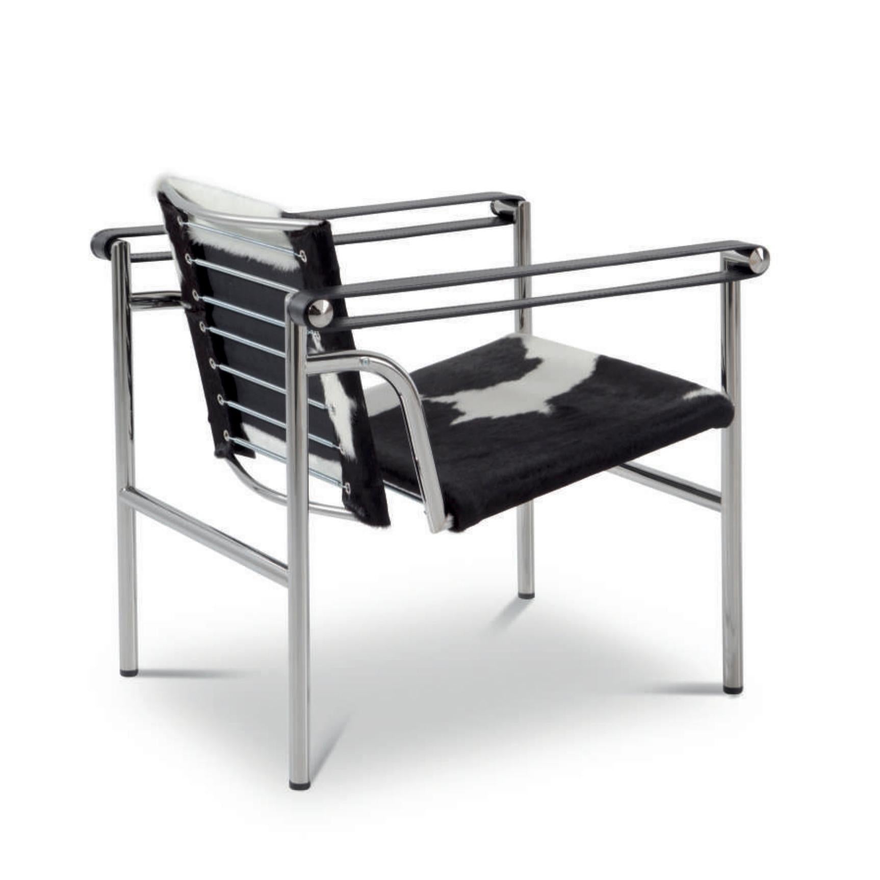 https://a.1stdibscdn.com/le-corbusier-pierre-jeanneret-charlotte-perriand-lc1-chair-by-cassina-for-sale-picture-3/f_14272/f_324913421675078931604/Captura_de_pantalla_2021_02_26_a_las_11_49_45_master.jpg
