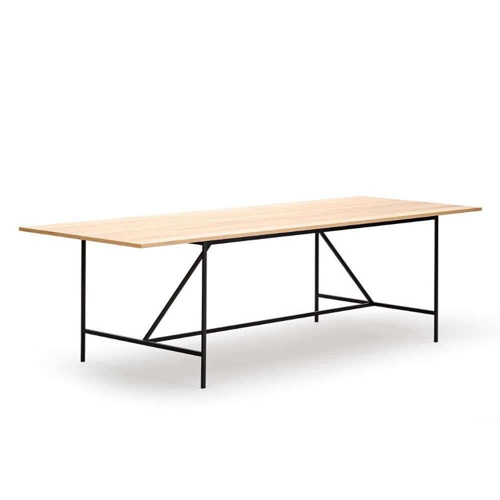 https://a.1stdibscdn.com/paul-mccobb-cache-dining-table-wood-and-steel-by-karakter-for-sale-picture-5/f_14272/f_327410021676286706620/Captura_de_pantalla_2021_03_23_a_las_12_51_56_master_master.jpg