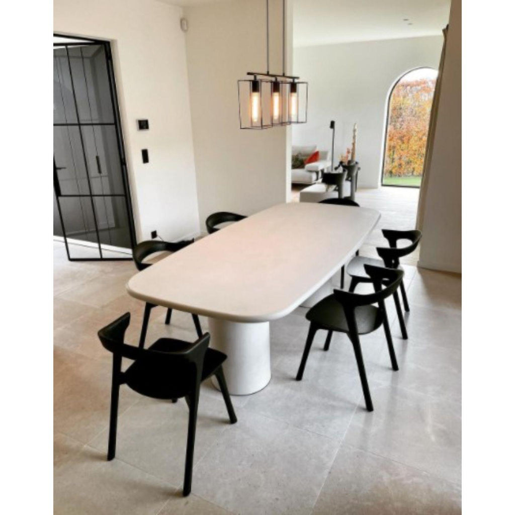 https://a.1stdibscdn.com/natural-plaster-hand-sculpted-outdoor-dining-table-360-by-philippe-colette-for-sale-picture-6/f_12192/f_346706221686239394984/Captura_de_pantalla_2021_12_02_093446_1__master.jpg
