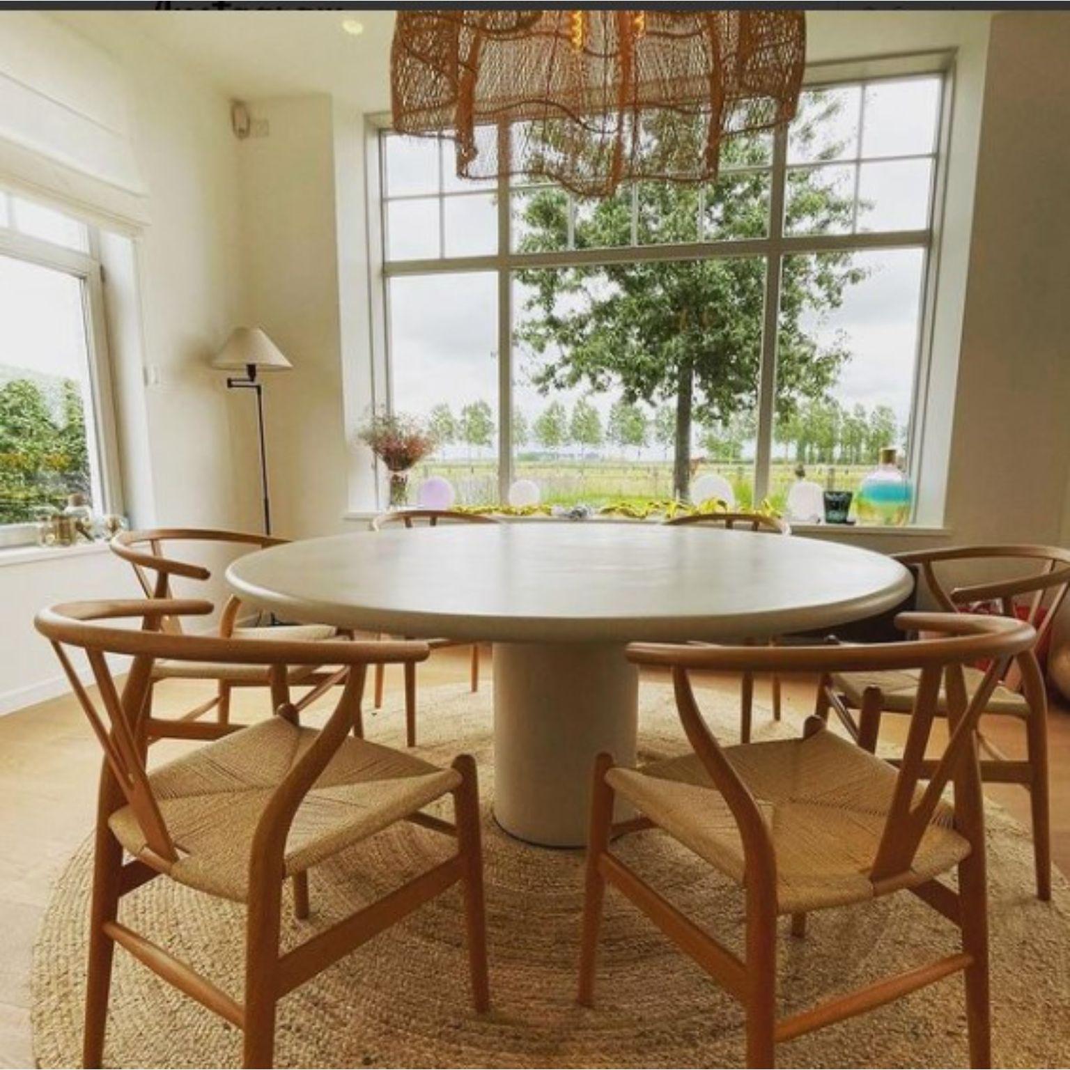 https://a.1stdibscdn.com/handmade-outdoor-dining-table-200-by-philippe-colette-for-sale-picture-6/f_12192/f_346706021686239379589/Captura_de_pantalla_2021_12_02_103210_master.jpg