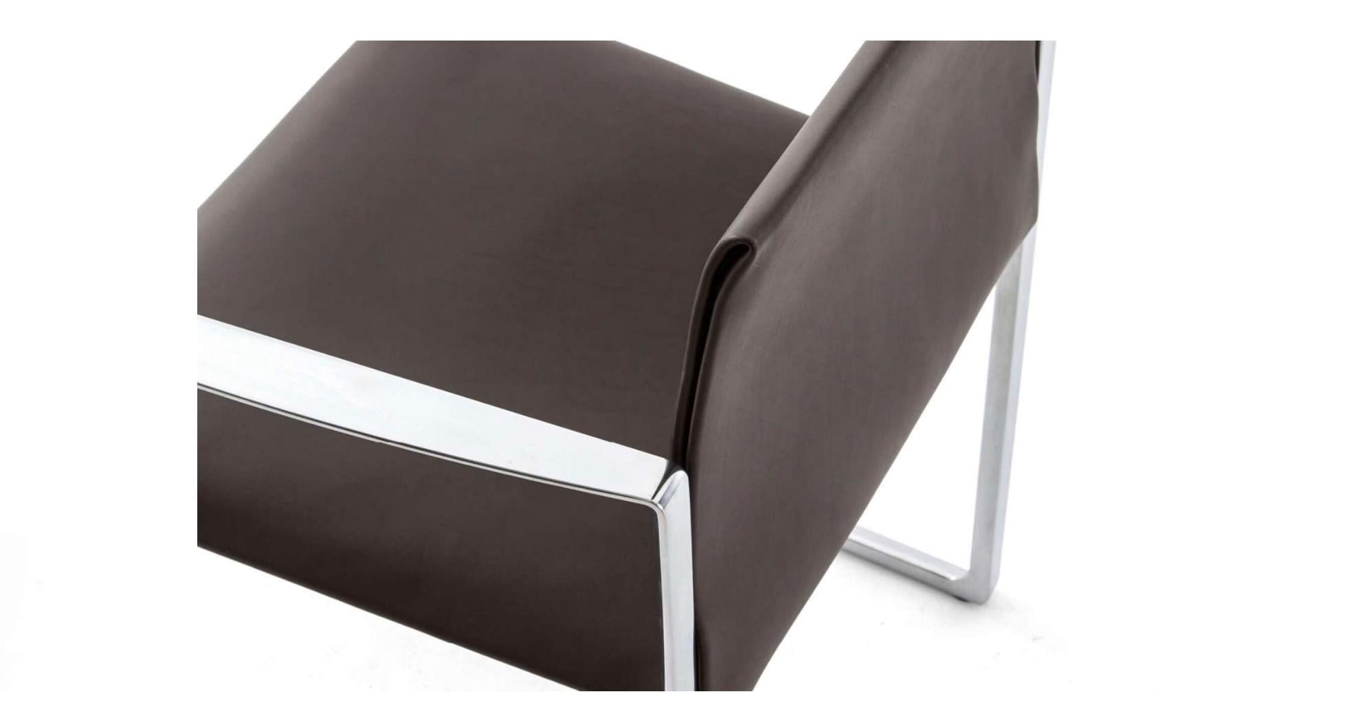 https://a.1stdibscdn.com/piero-lissoni-eve-chair-for-cassina-for-sale-picture-3/f_14272/f_420290121729857145782/Captura_de_pantalla_2024_10_25_a_las_13_44_34_master.jpg