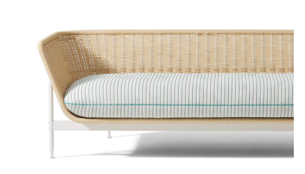 https://a.1stdibscdn.com/antonio-citterio-esosoft-outdoor-sofa-rattan-stainless-steel-italy-for-sale-picture-6/f_14272/f_492424121773655904520/Captura_de_pantalla_2024_11_08_a_las_9_00_11_master.jpg