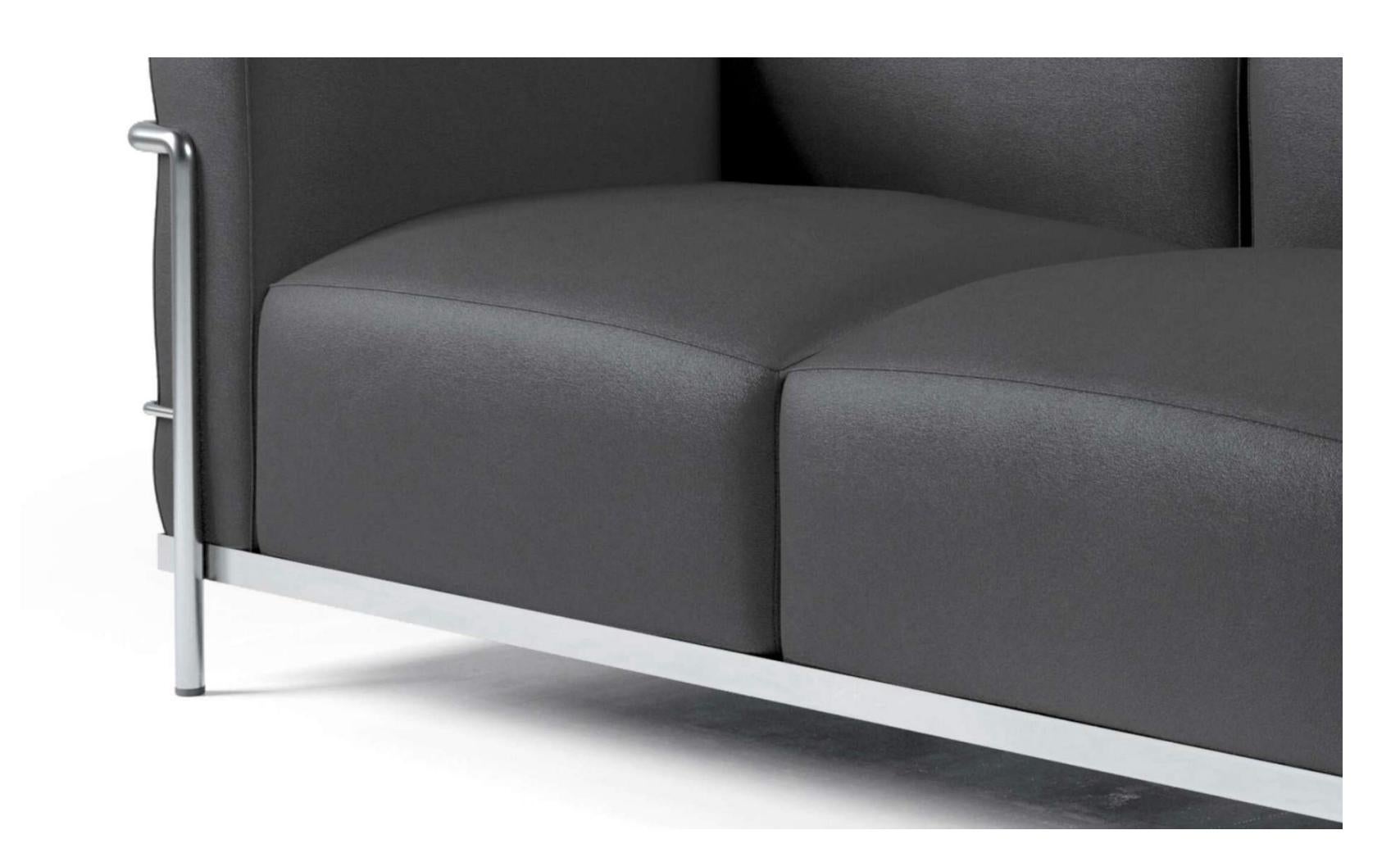 https://a.1stdibscdn.com/le-corbusier-3-fauteuil-gran-confort-grand-modele-trois-places-for-cassina-for-sale-picture-7/f_14272/f_423050821731568359308/Captura_de_pantalla_2024_11_14_a_las_8_11_35_master.jpg