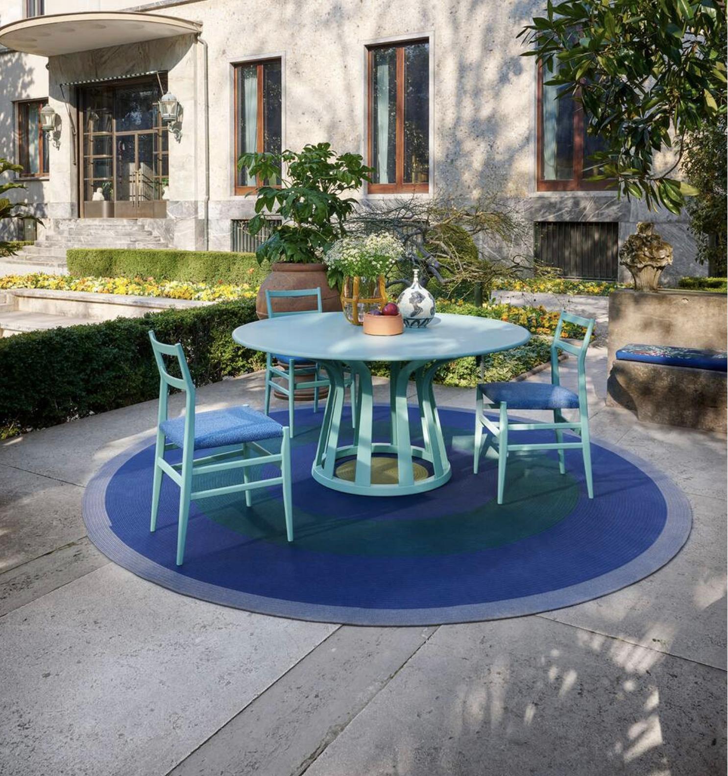 https://a.1stdibscdn.com/gio-ponti-leggera-outdoor-chair-by-cassina-mid-century-modern-for-sale-picture-10/f_14272/f_492425121773656381560/Captura_de_pantalla_2024_11_15_a_las_8_10_35_master.jpg
