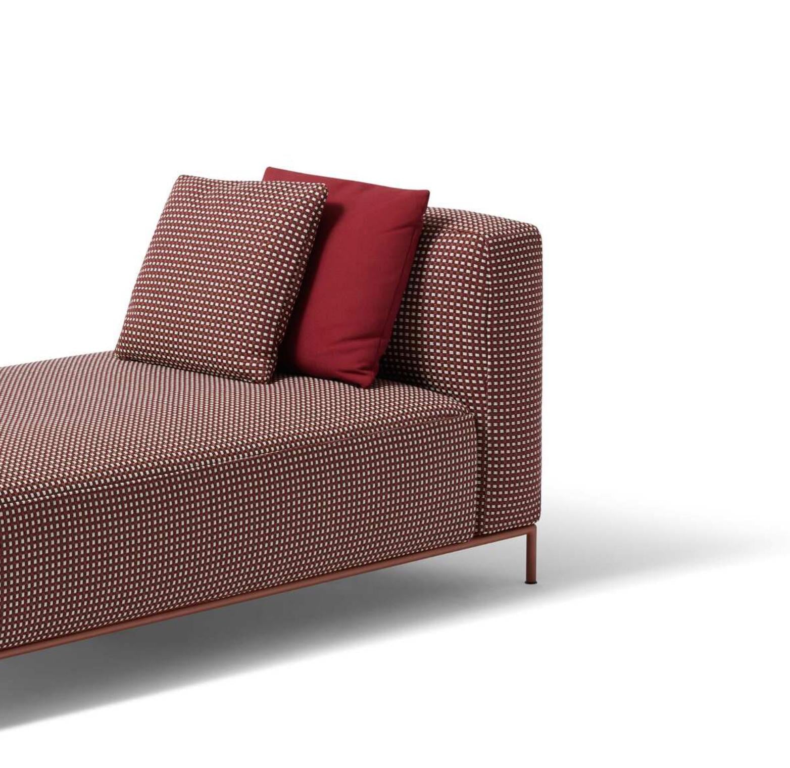 https://a.1stdibscdn.com/piero-lissoni-mex-hi-outdoor-sofa-modular-for-cassina-for-sale-picture-3/f_14272/f_423682321732002076863/Captura_de_pantalla_2024_11_19_a_las_8_11_15_master.jpg