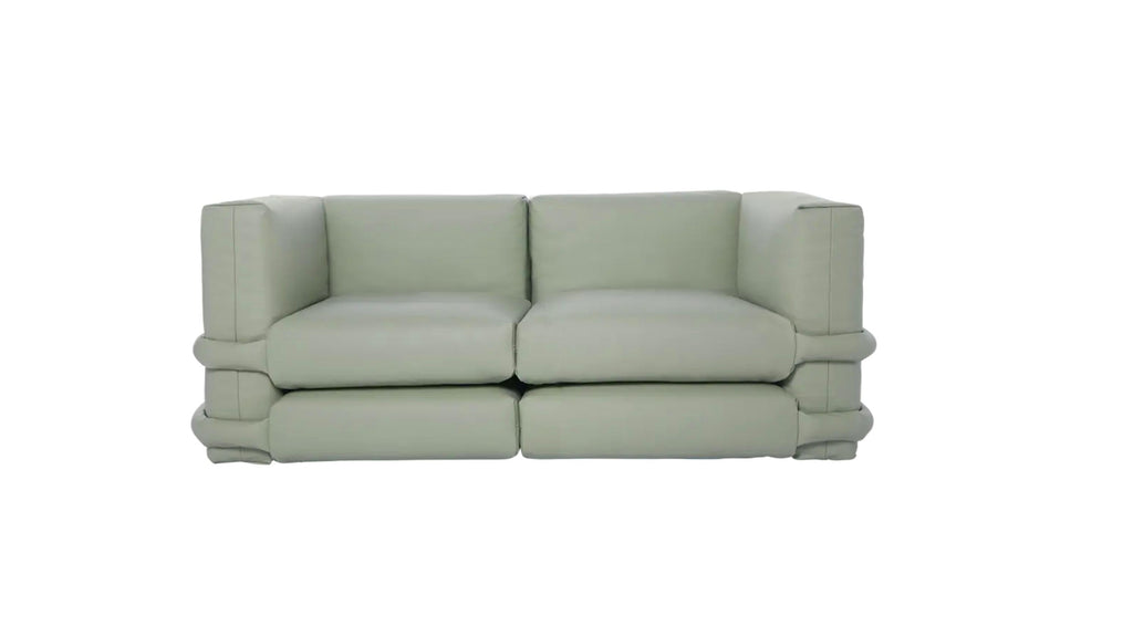 https://a.1stdibscdn.com/muller-van-severen-two-seater-pillow-sofa-in-leather-for-bd-barcelona-for-sale-picture-4/f_14272/f_424949221732716979495/Captura_de_pantalla_2024_11_27_a_las_11_10_55_master.jpg