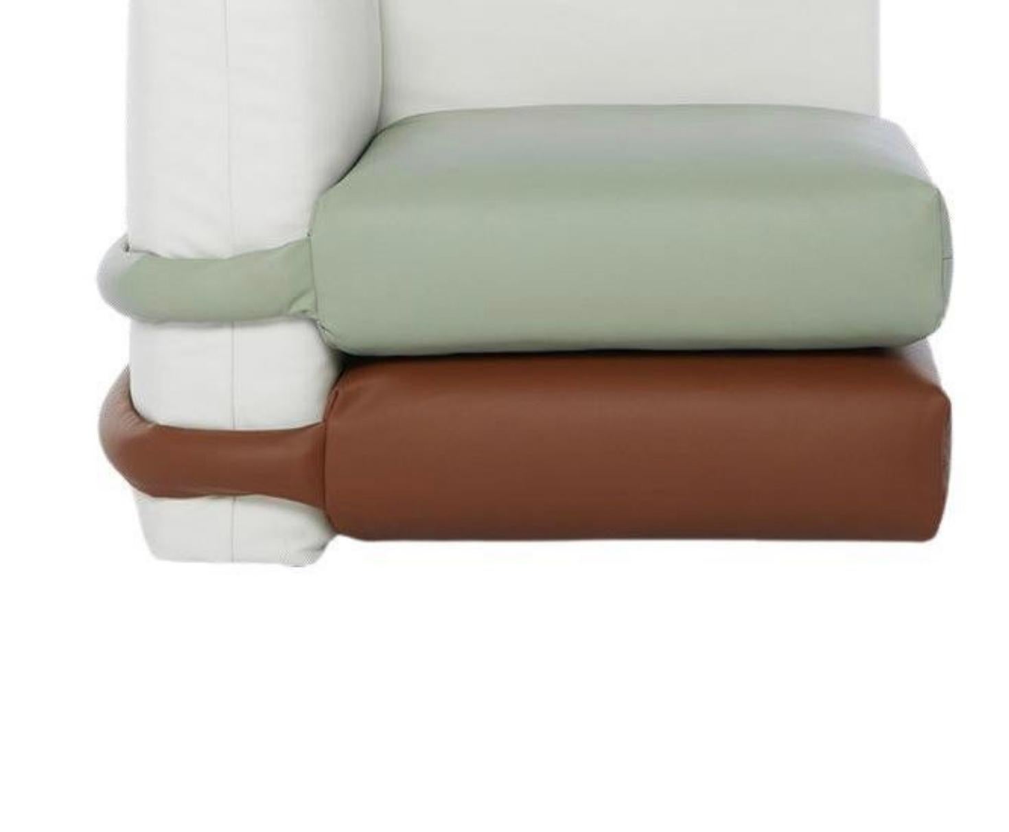https://a.1stdibscdn.com/muller-van-severen-corner-pillow-sofa-multicolor-for-bd-barcelona-for-sale-picture-5/f_14272/f_424952621732718625156/Captura_de_pantalla_2024_11_27_a_las_15_39_18_master.jpg
