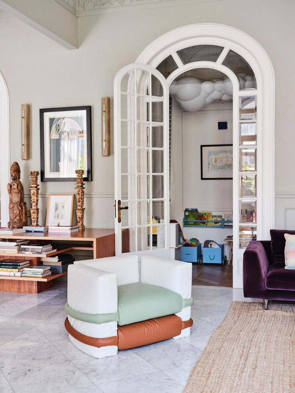 https://a.1stdibscdn.com/muller-van-severen-corner-playful-pillow-sofa-in-leather-for-bd-barcelona-for-sale-picture-5/f_14272/f_424957121732719198487/Captura_de_pantalla_2024_11_27_a_las_9_08_03_master.jpg
