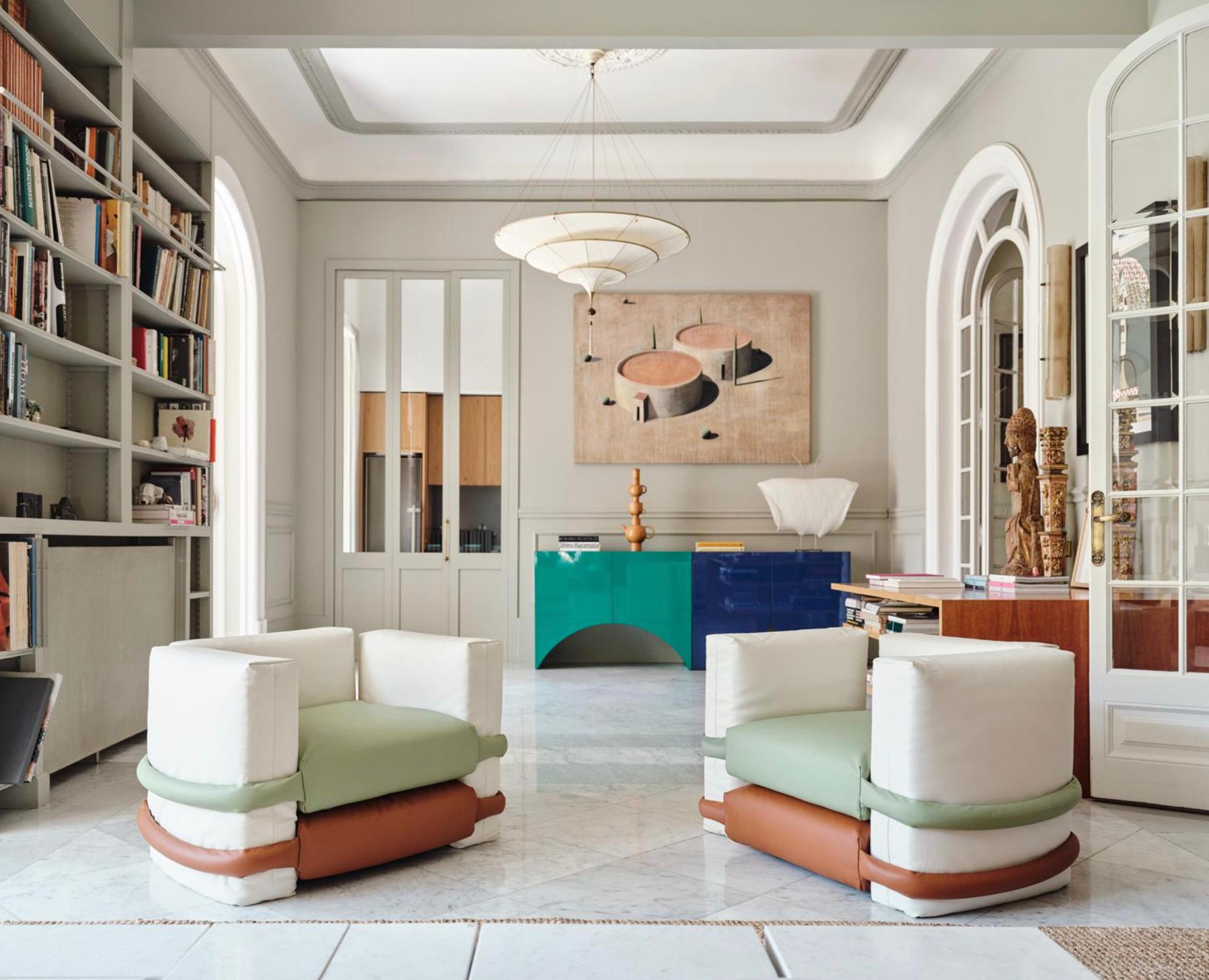 https://a.1stdibscdn.com/muller-van-severen-corner-playful-pillow-sofa-in-leather-for-bd-barcelona-for-sale-picture-6/f_14272/f_424957121732719198902/Captura_de_pantalla_2024_11_27_a_las_9_08_10_master.jpg