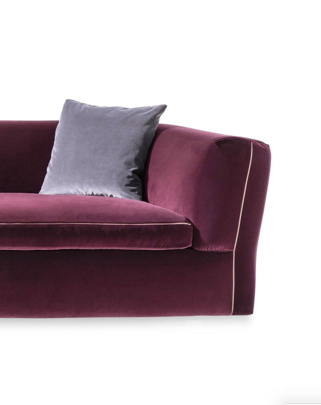 https://a.1stdibscdn.com/rodolfo-dordoni-dress-up-sectorial-sofa-for-cassina-for-sale-picture-6/f_14272/f_425644221733231309040/Captura_de_pantalla_2024_12_03_a_las_14_06_22_master.jpg