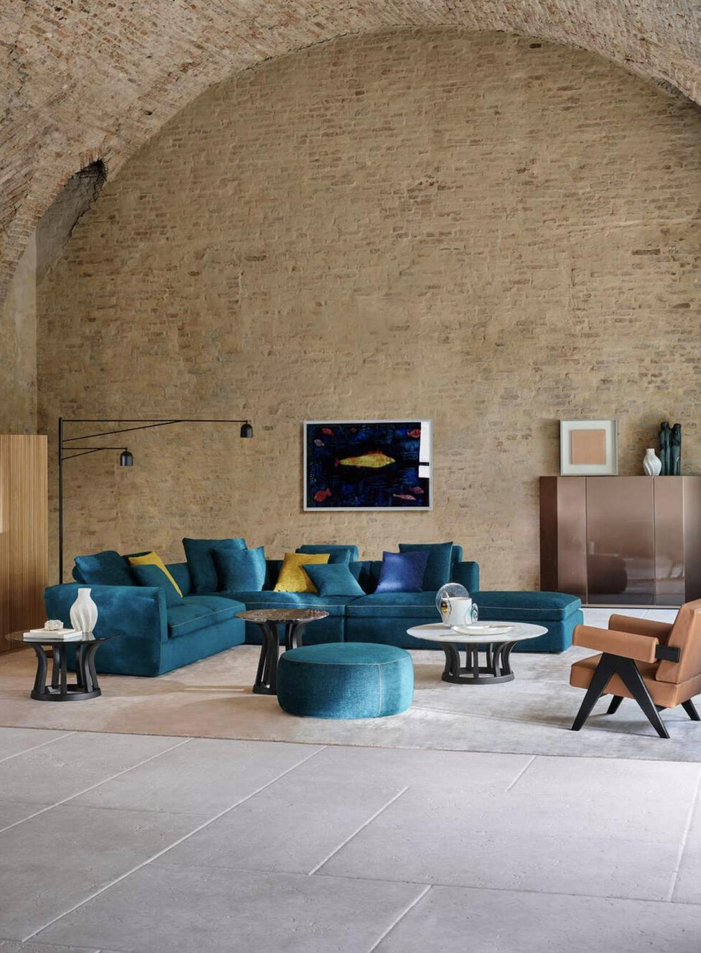https://a.1stdibscdn.com/rodolfo-dordoni-dress-up-sectorial-sofa-for-cassina-for-sale-picture-11/f_14272/f_425644221733231479483/Captura_de_pantalla_2024_12_03_a_las_14_09_27_master.jpg