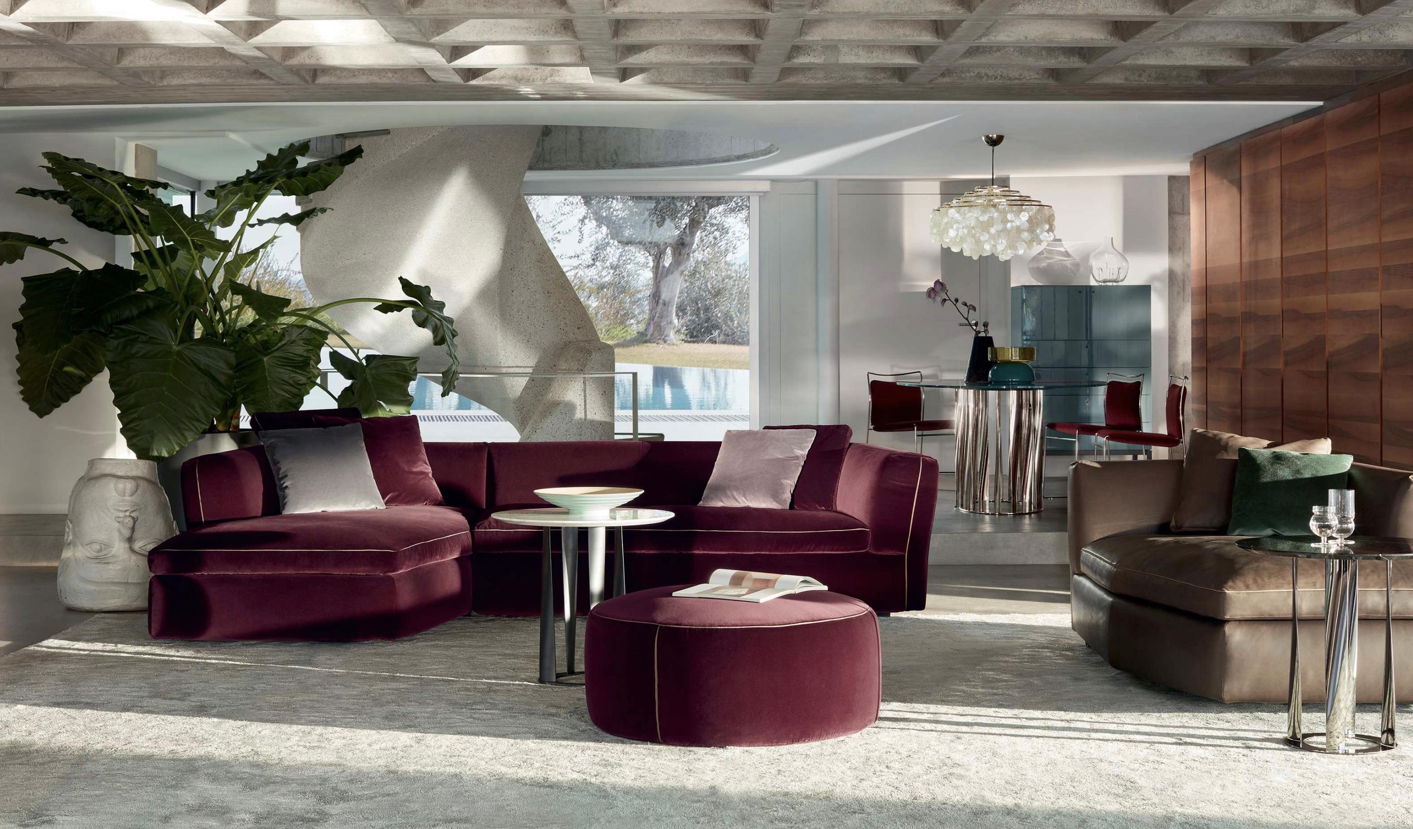https://a.1stdibscdn.com/rodolfo-dordoni-dress-up-sectorial-sofa-for-cassina-for-sale-picture-17/f_14272/f_425644221733231481347/Captura_de_pantalla_2024_12_03_a_las_14_10_18_master.jpg