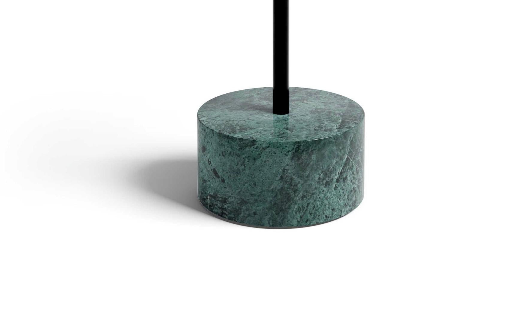 https://a.1stdibscdn.com/piero-lissoni-occasional-table-marble-wood-modern-italian-design-for-sale-picture-3/f_14272/f_492580221773730666421/Captura_de_pantalla_2024_12_08_a_las_12_57_18_master.jpg
