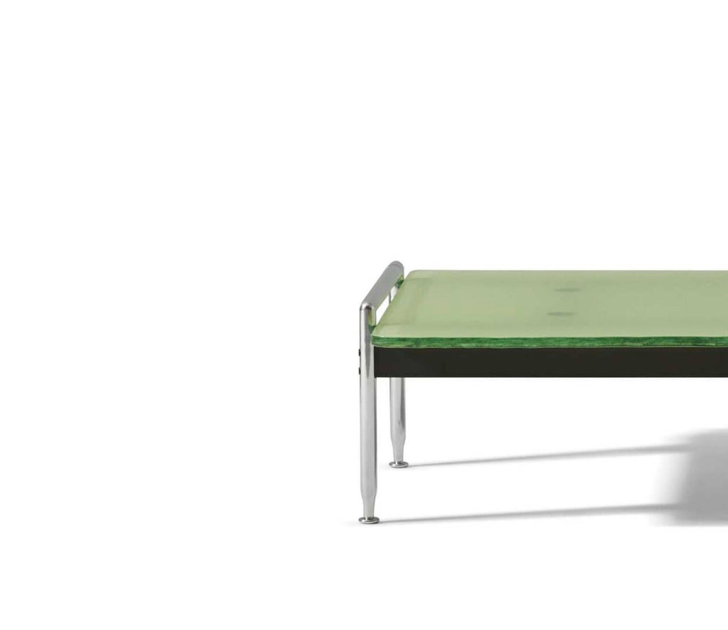 https://a.1stdibscdn.com/antonio-citterio-esosoft-coffee-table-for-cassina-for-sale-picture-3/f_14272/f_426460821733744330644/Captura_de_pantalla_2024_12_09_a_las_8_40_56_master.jpg
