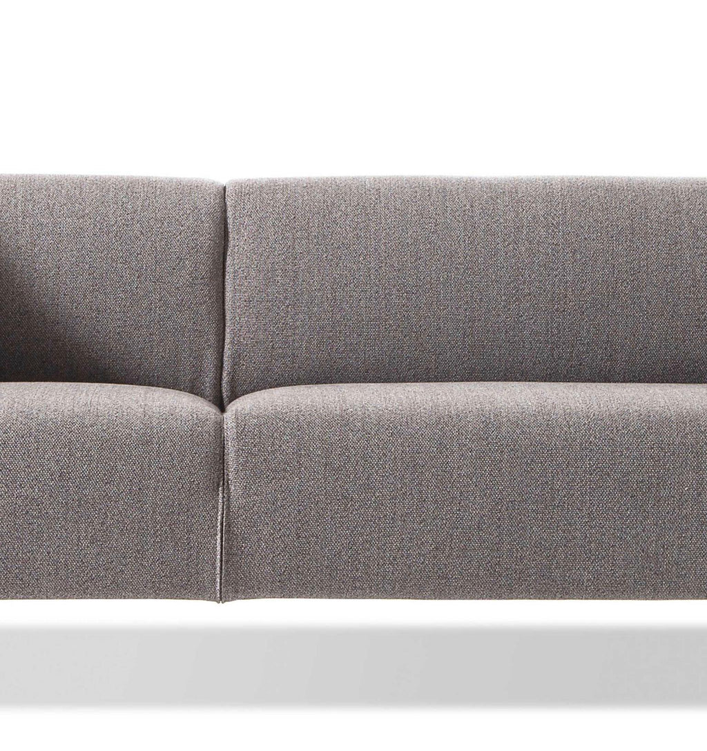 https://a.1stdibscdn.com/piero-lissoni-two-seater-met-sofa-for-cassina-for-sale-picture-7/f_14272/f_427084221734016128106/Captura_de_pantalla_2024_12_12_a_las_15_28_18_master.jpg