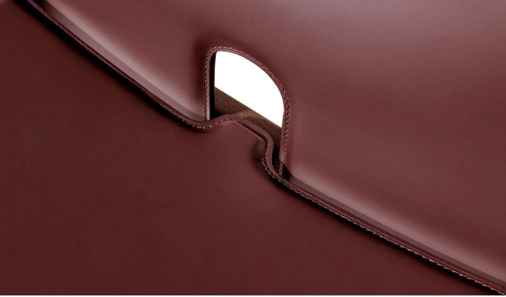 https://a.1stdibscdn.com/afra-and-tobia-scarpa-chair-scarpa-121-for-cassina-for-sale-picture-5/f_14272/f_427091521734017804147/Captura_de_pantalla_2024_12_12_a_las_16_34_36_master.jpg