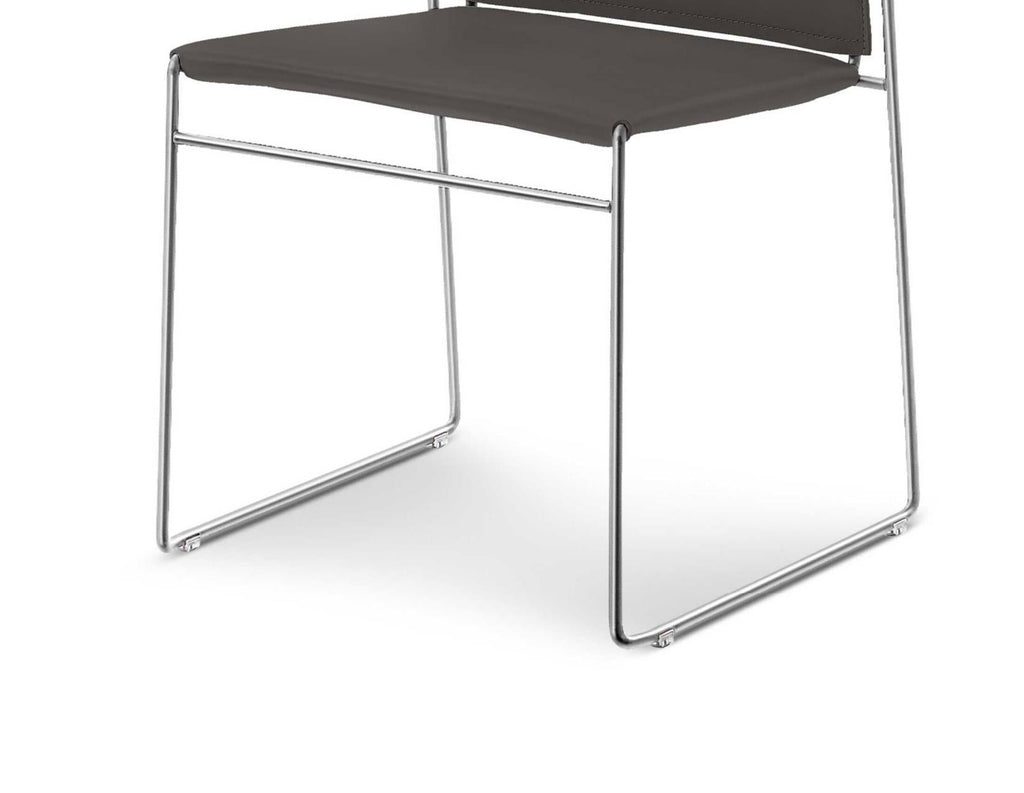 https://a.1stdibscdn.com/kazuhide-takahama-tulu-chair-for-cassina-for-sale-picture-3/f_14272/f_427103921734020517463/Captura_de_pantalla_2024_12_12_a_las_17_20_16_master.jpg