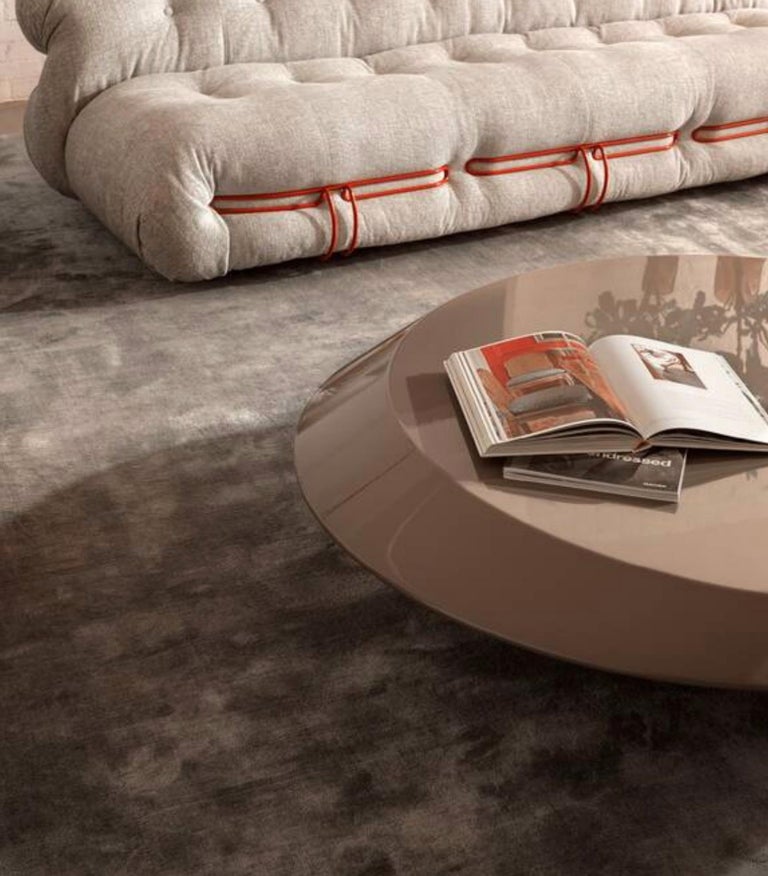 https://a.1stdibscdn.com/afra-and-tobia-scarpa-two-seater-sofa-soriana-for-cassina-for-sale-picture-14/f_14272/f_427411821734199036991/Captura_de_pantalla_2024_12_14_a_las_18_52_44_master.jpg?width=768