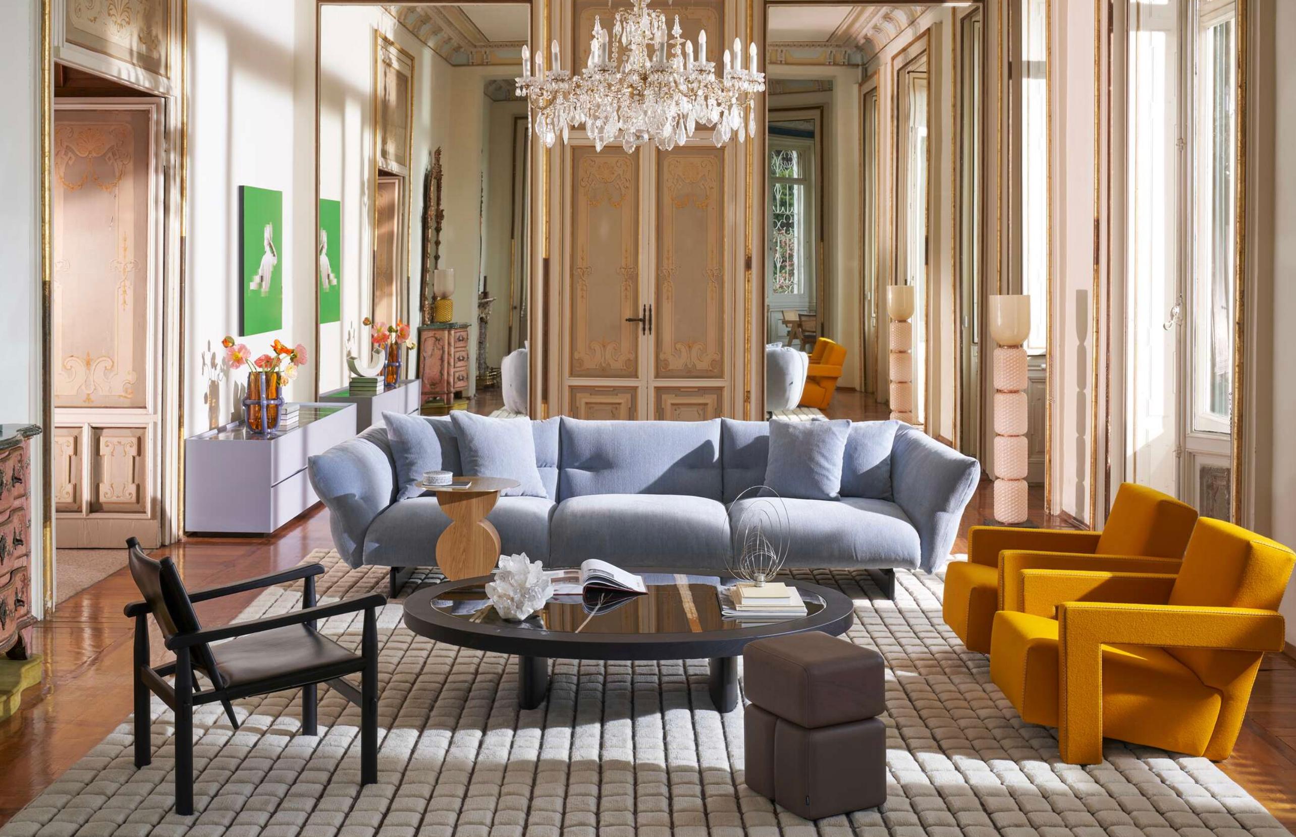 https://a.1stdibscdn.com/patricia-urquiola-mon-cloud-sofa-for-cassina-for-sale-picture-12/f_14272/f_427862021734419290562/Captura_de_pantalla_2024_12_17_a_las_7_55_09_master.jpg