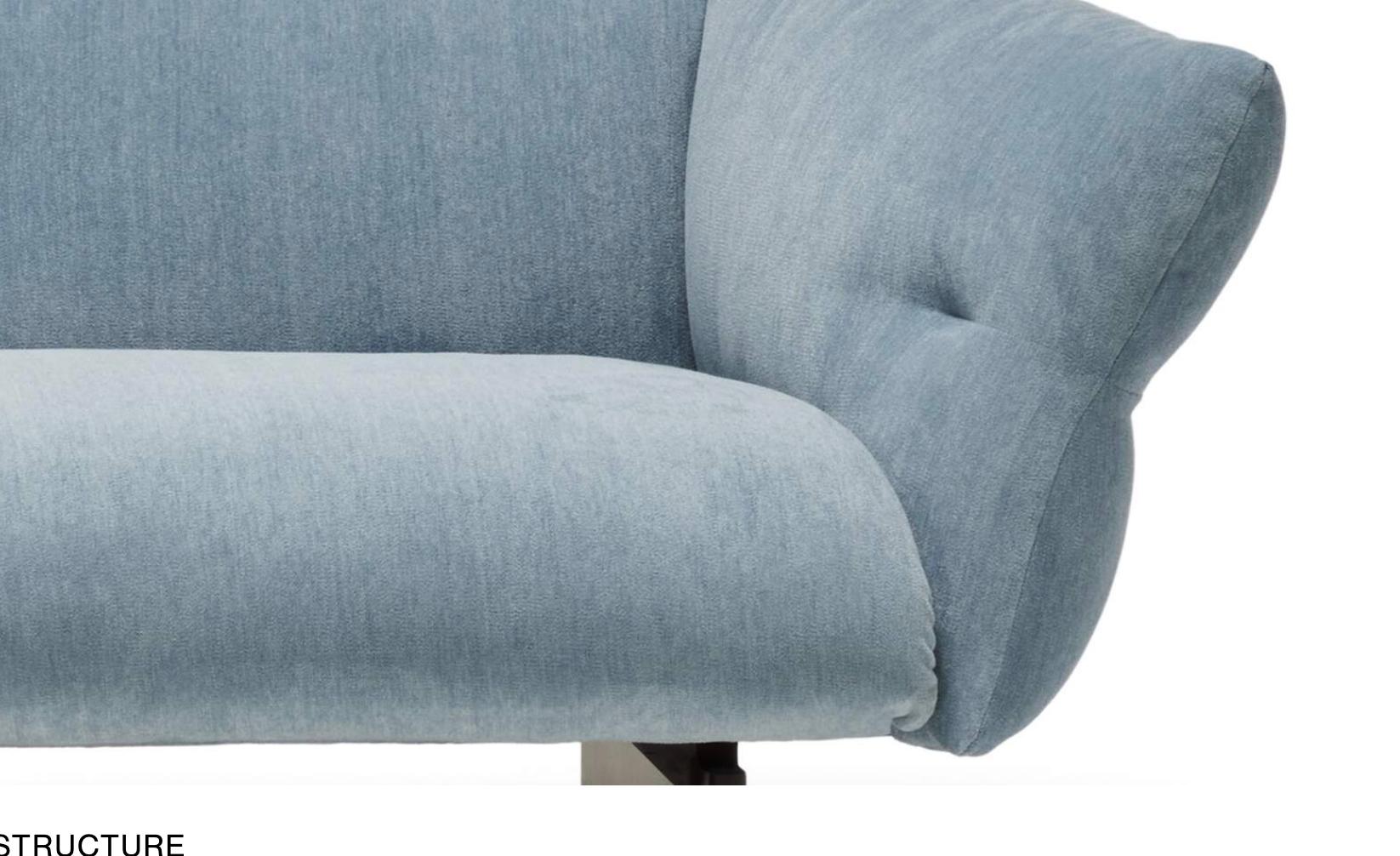 https://a.1stdibscdn.com/patricia-urquiola-mon-cloud-sofa-for-cassina-for-sale-picture-7/f_14272/f_427862021734419290224/Captura_de_pantalla_2024_12_17_a_las_8_05_19_master.jpg
