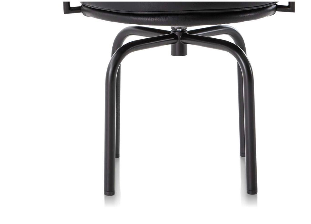 https://a.1stdibscdn.com/charlotte-perriand-7-fauteuil-tournant-durable-chair-for-cassina-for-sale-picture-3/f_14272/f_428884121734959699042/Captura_de_pantalla_2024_12_23_a_las_14_11_47_master.jpg