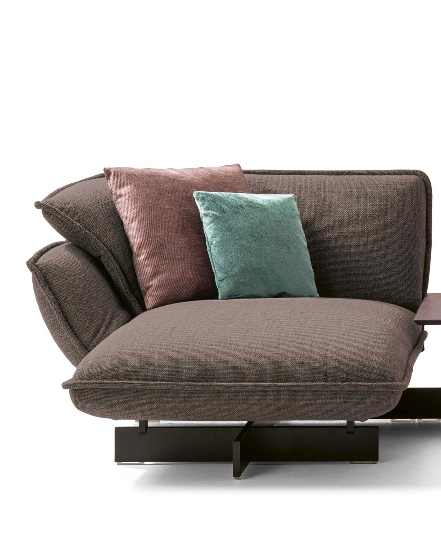 https://a.1stdibscdn.com/patricia-urquiola-beam-sofa-system-for-cassina-for-sale-picture-7/f_14272/f_430721521736345567454/Captura_de_pantalla_2025_01_08_a_las_15_10_25_master.jpg