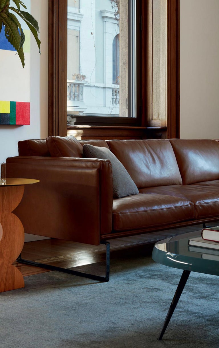 https://a.1stdibscdn.com/piero-lissoni-8-modular-sofa-for-cassina-for-sale-picture-13/f_14272/f_430679721736318742280/Captura_de_pantalla_2025_01_08_a_las_7_27_36_master.jpg?width=768