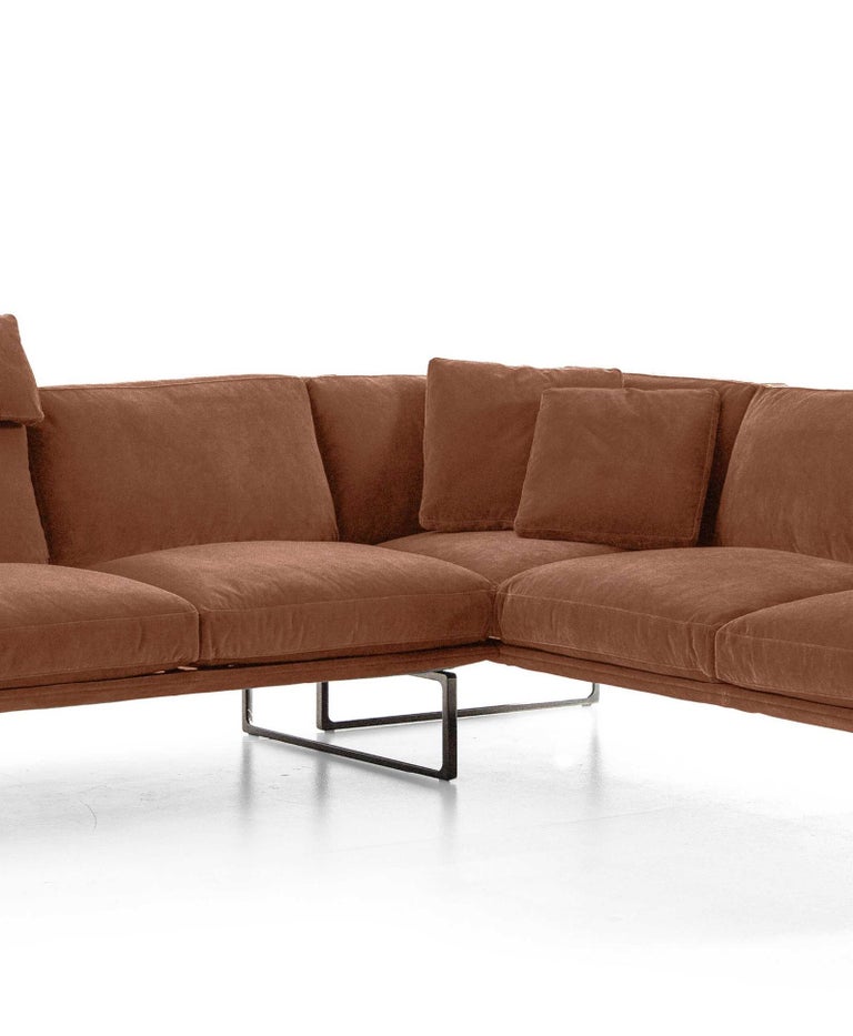 https://a.1stdibscdn.com/piero-lissoni-8-modular-sofa-for-cassina-for-sale-picture-6/f_14272/f_430679721736319501608/Captura_de_pantalla_2025_01_08_a_las_7_56_13_master.jpg?width=768