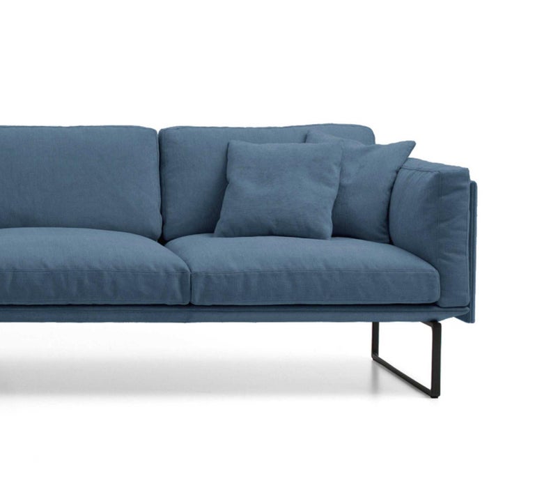 https://a.1stdibscdn.com/piero-lissoni-8-modular-sofa-for-cassina-for-sale-picture-5/f_14272/f_430679921736320172727/Captura_de_pantalla_2025_01_08_a_las_8_07_39_master.jpg?width=768