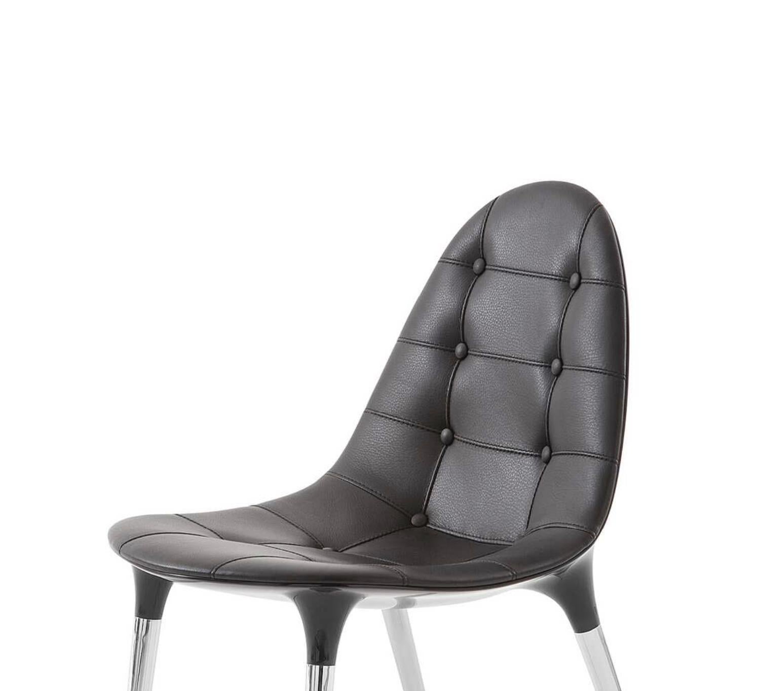 https://a.1stdibscdn.com/philippe-starck-caprice-245-chair-for-cassina-for-sale-picture-3/f_14272/f_431184921736612866271/Captura_de_pantalla_2025_01_11_a_las_17_14_25_master.jpg